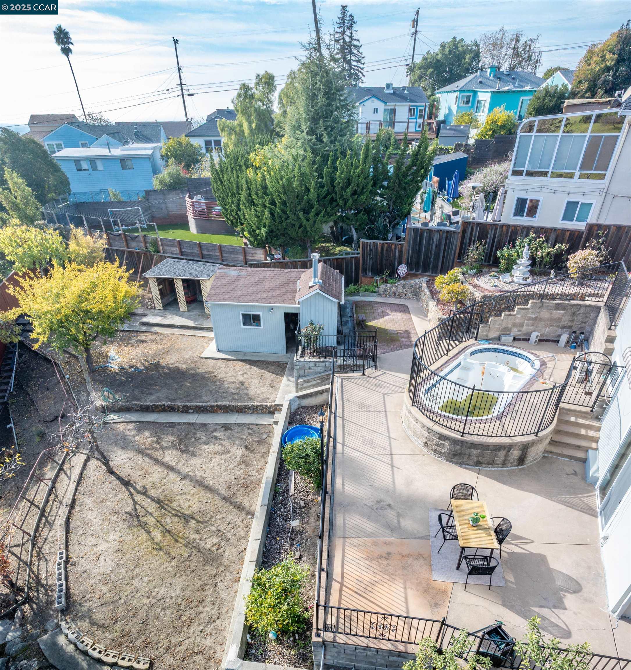 Detail Gallery Image 31 of 38 For 2321 Camino Dolores, Castro Valley,  CA 94546 - 3 Beds | 3 Baths