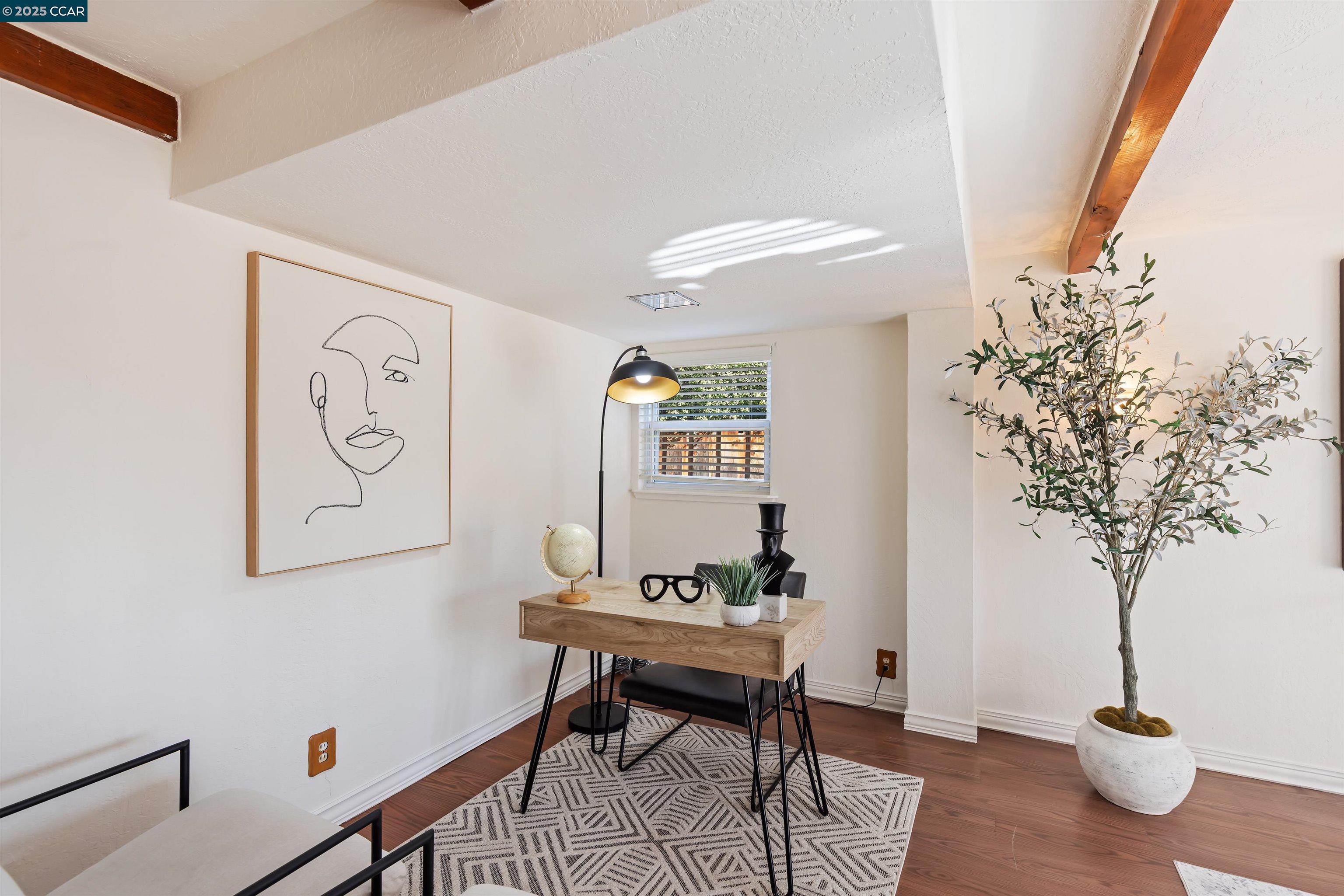 Detail Gallery Image 34 of 38 For 2321 Camino Dolores, Castro Valley,  CA 94546 - 3 Beds | 3 Baths