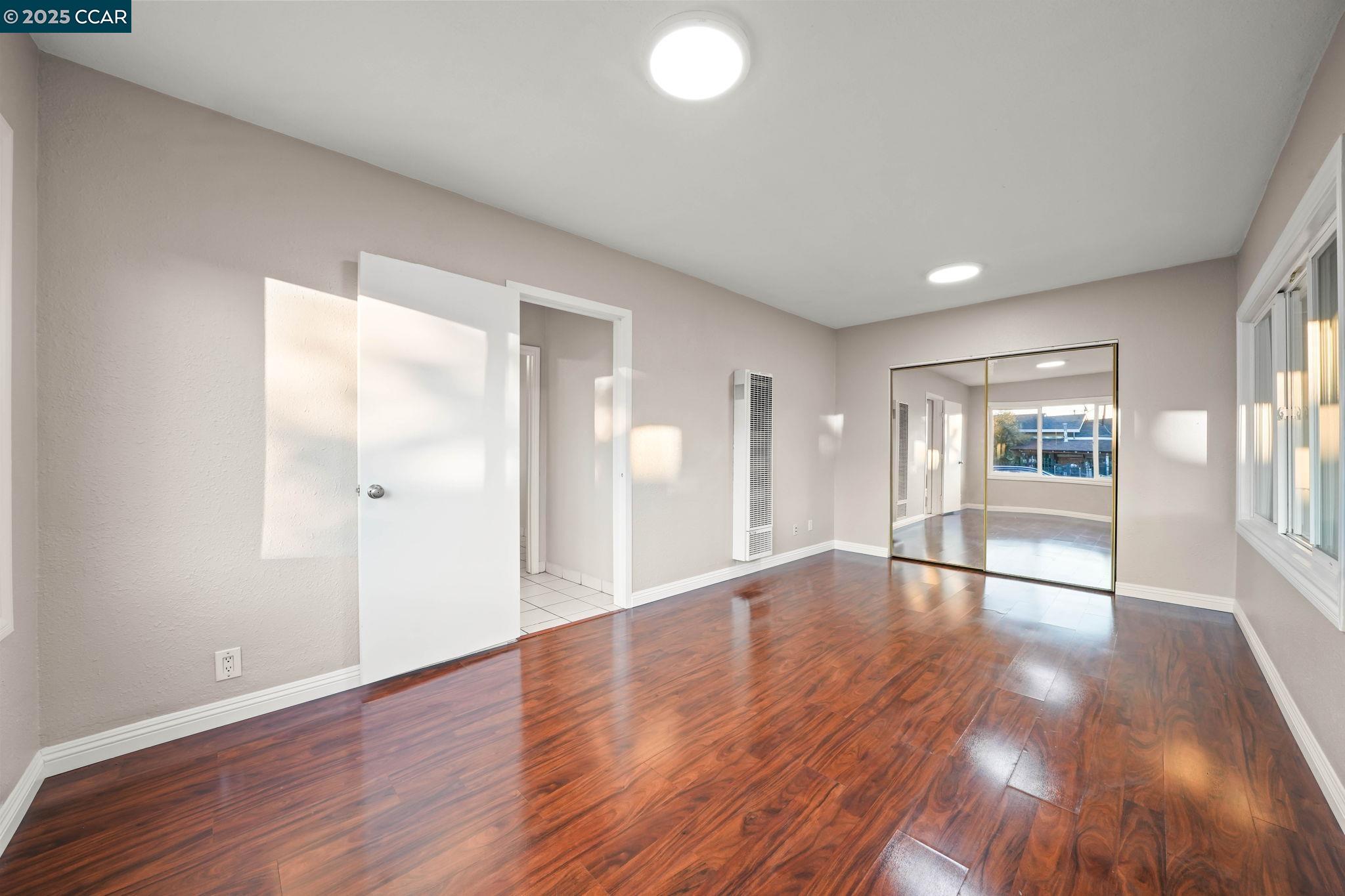 Detail Gallery Image 23 of 39 For 502 Pennsylvania, Richmond,  CA 94801 - 4 Beds | 2 Baths