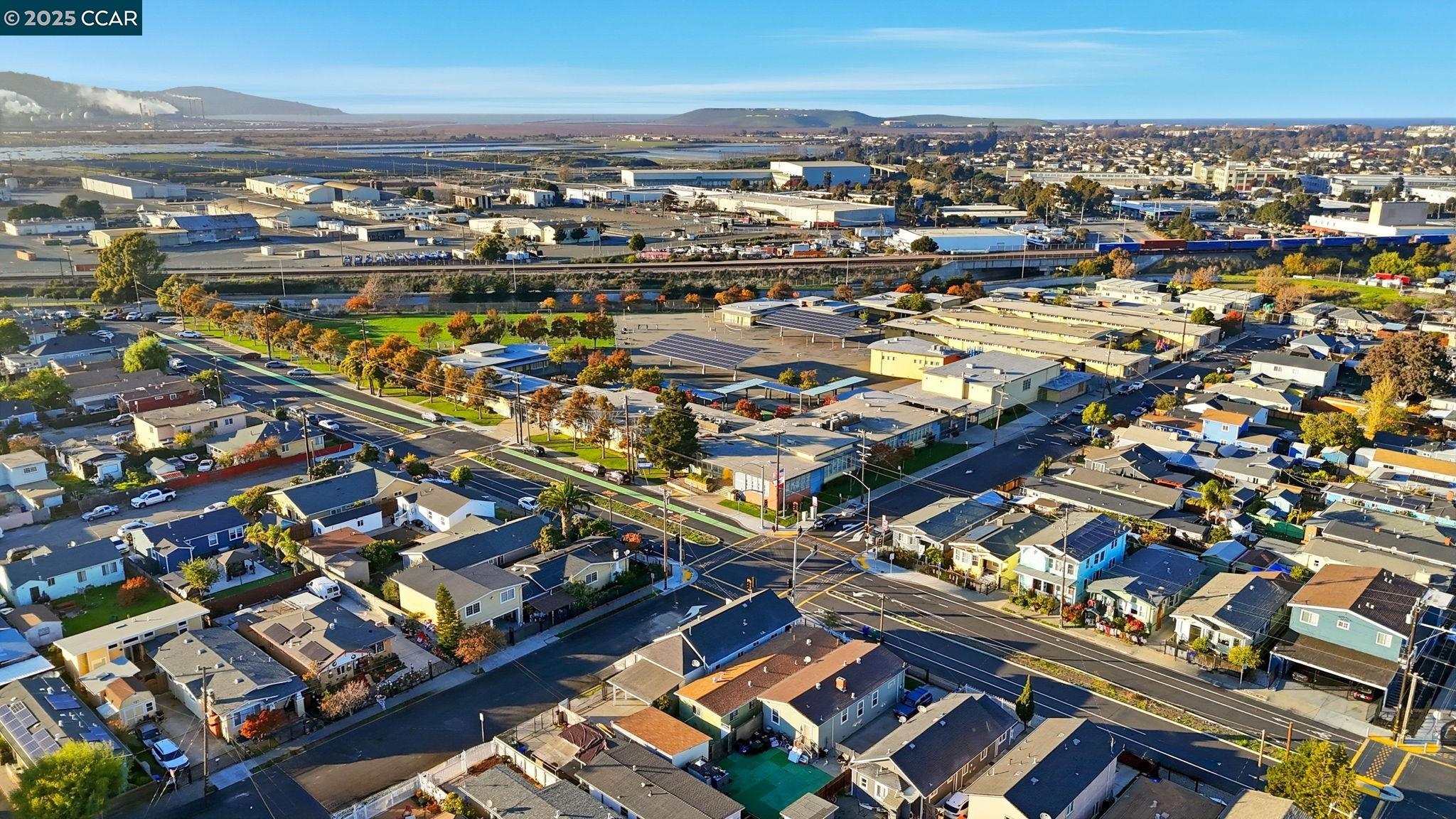 Detail Gallery Image 37 of 39 For 502 Pennsylvania, Richmond,  CA 94801 - 4 Beds | 2 Baths