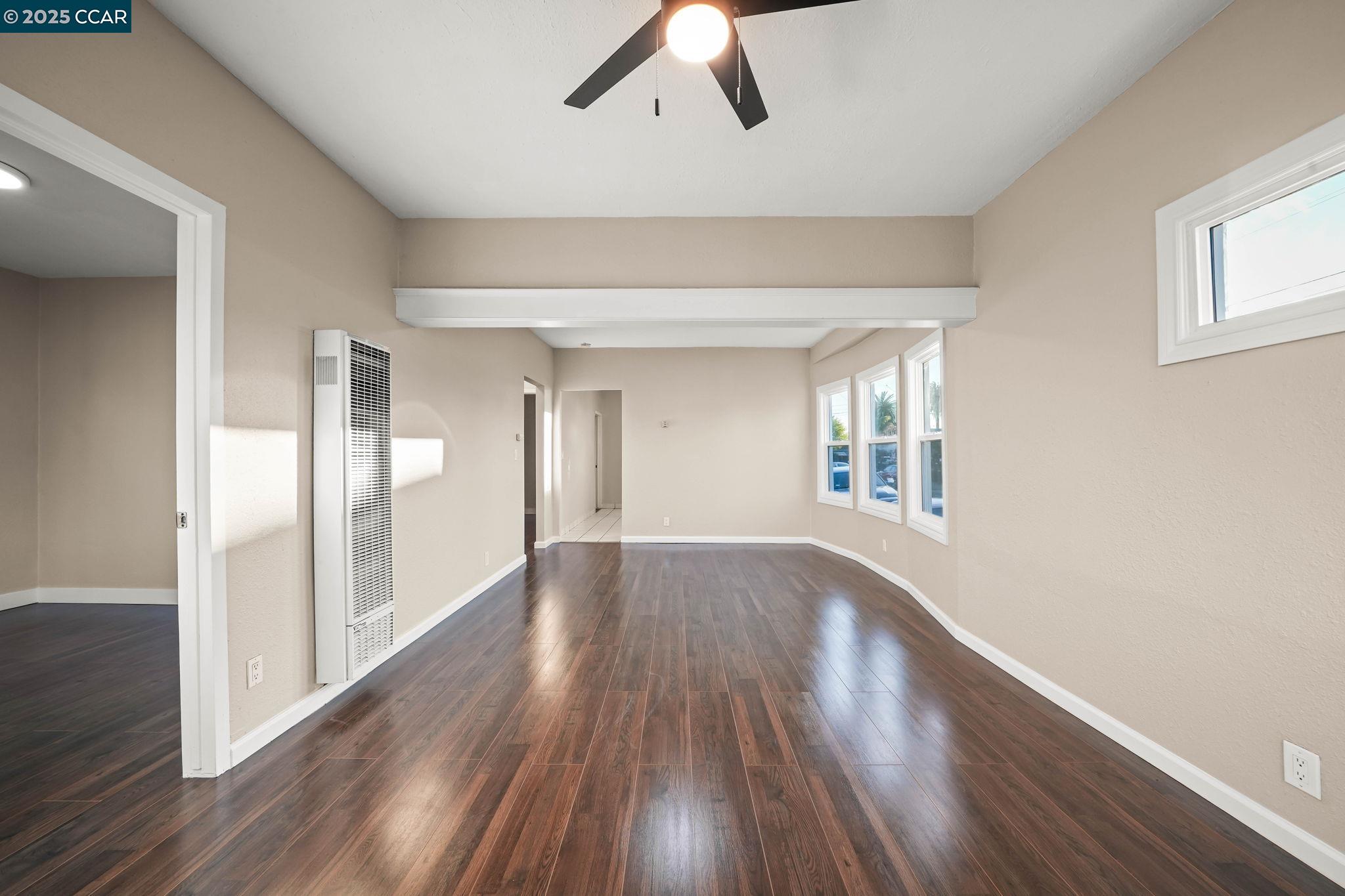 Detail Gallery Image 9 of 39 For 502 Pennsylvania, Richmond,  CA 94801 - 4 Beds | 2 Baths