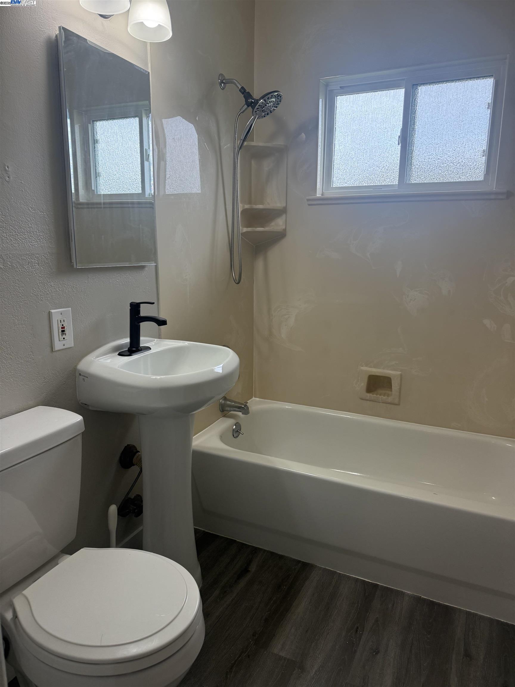 Detail Gallery Image 4 of 9 For 4728 Boles Ct, Fremont,  CA 94538 - 3 Beds | 2 Baths