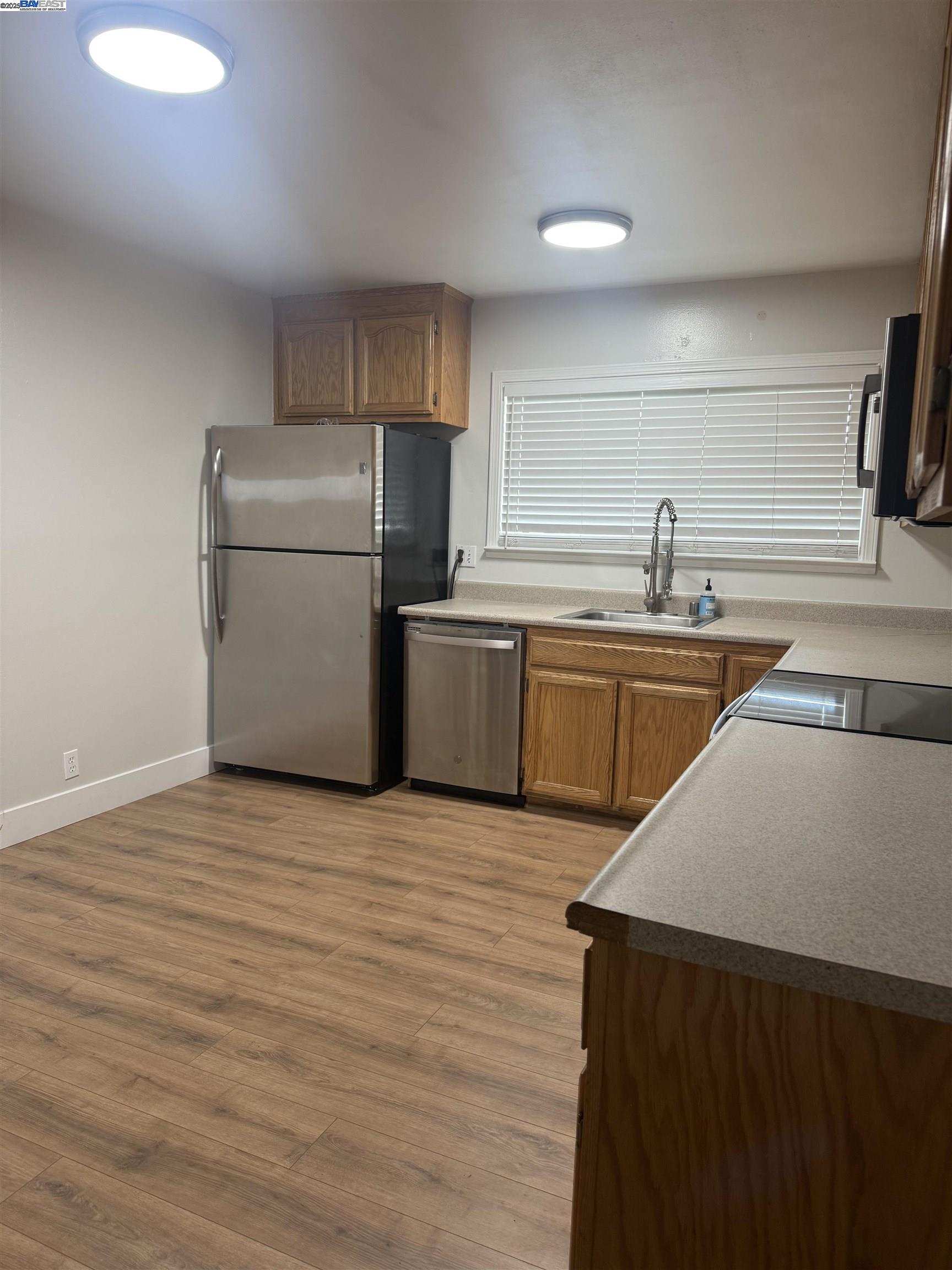 Detail Gallery Image 7 of 9 For 4728 Boles Ct, Fremont,  CA 94538 - 3 Beds | 2 Baths