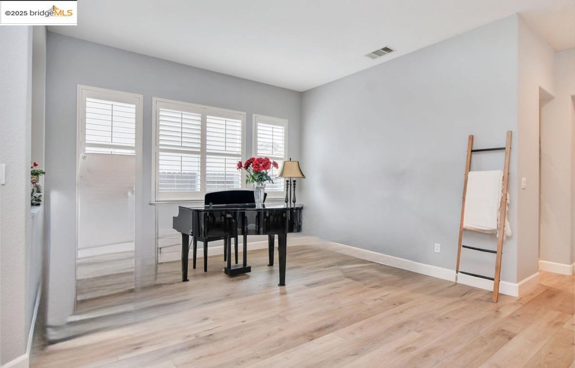 Detail Gallery Image 16 of 48 For 1771 Wilde Dr, Discovery Bay,  CA 94505 - 5 Beds | 3 Baths