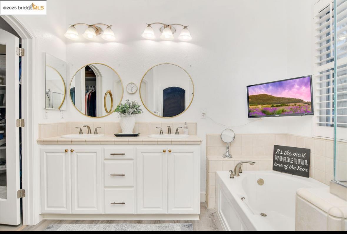 Detail Gallery Image 20 of 48 For 1771 Wilde Dr, Discovery Bay,  CA 94505 - 5 Beds | 3 Baths