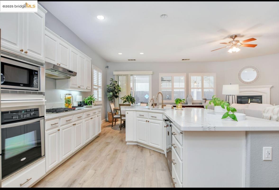 Detail Gallery Image 8 of 47 For 1771 Wilde Dr, Discovery Bay,  CA 94505 - 5 Beds | 3 Baths