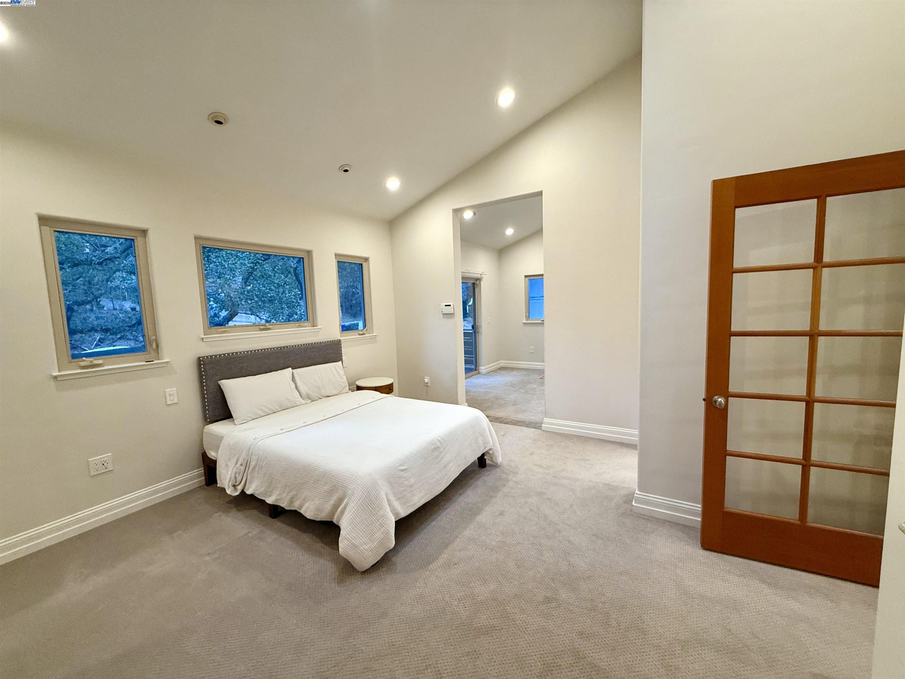 Detail Gallery Image 15 of 30 For 4400 Saint Andrews Rd, Oakland,  CA 94605 - 4 Beds | 2/1 Baths