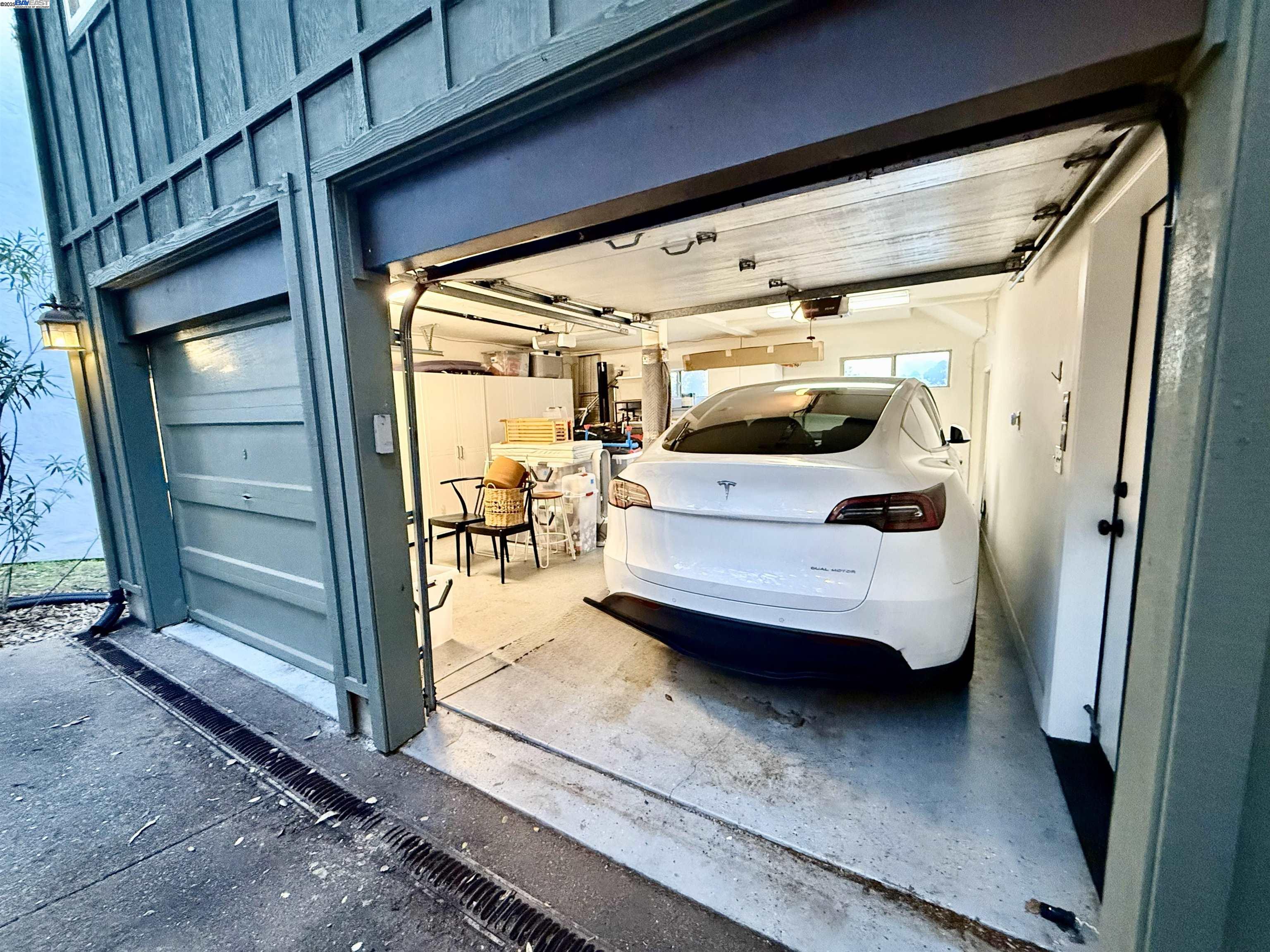 Detail Gallery Image 30 of 30 For 4400 Saint Andrews Rd, Oakland,  CA 94605 - 4 Beds | 2/1 Baths