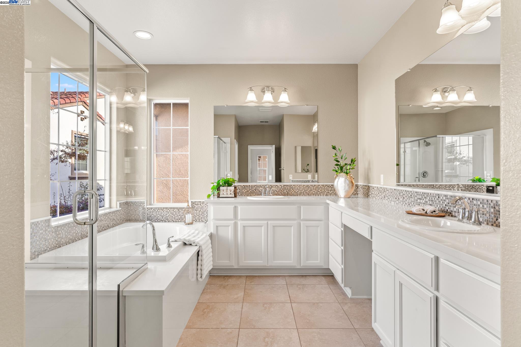 Detail Gallery Image 26 of 38 For 1525 Middle Ln, Hayward,  CA 94545 - 4 Beds | 3 Baths