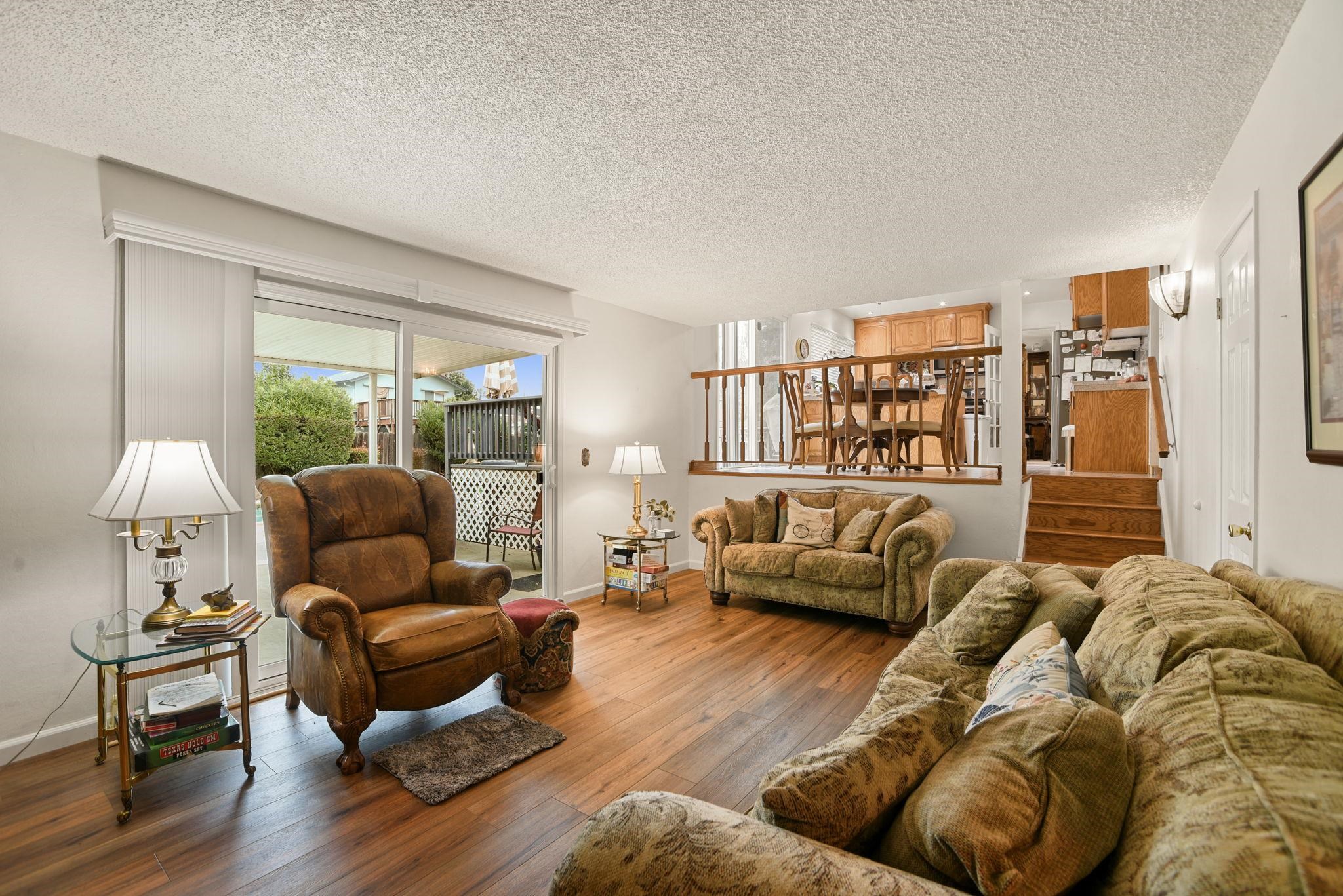 Detail Gallery Image 18 of 53 For 136 Marco Ln, Vacaville,  CA 95688 - 4 Beds | 2/1 Baths