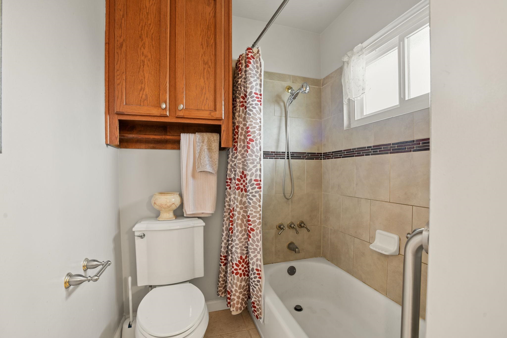Detail Gallery Image 32 of 53 For 136 Marco Ln, Vacaville,  CA 95688 - 4 Beds | 2/1 Baths