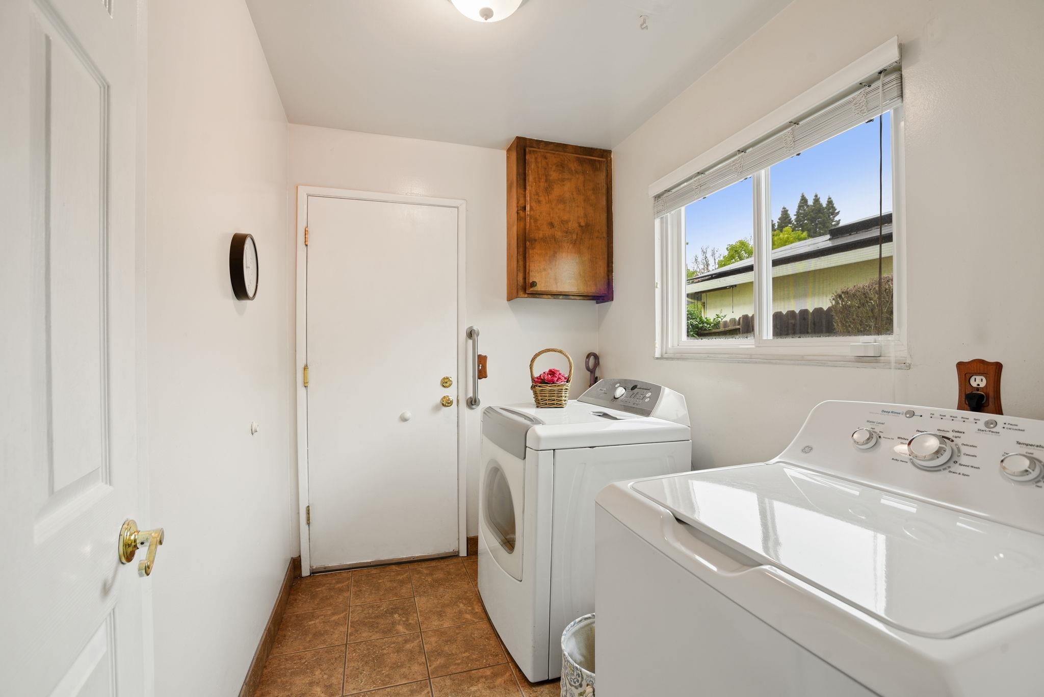 Detail Gallery Image 35 of 53 For 136 Marco Ln, Vacaville,  CA 95688 - 4 Beds | 2/1 Baths