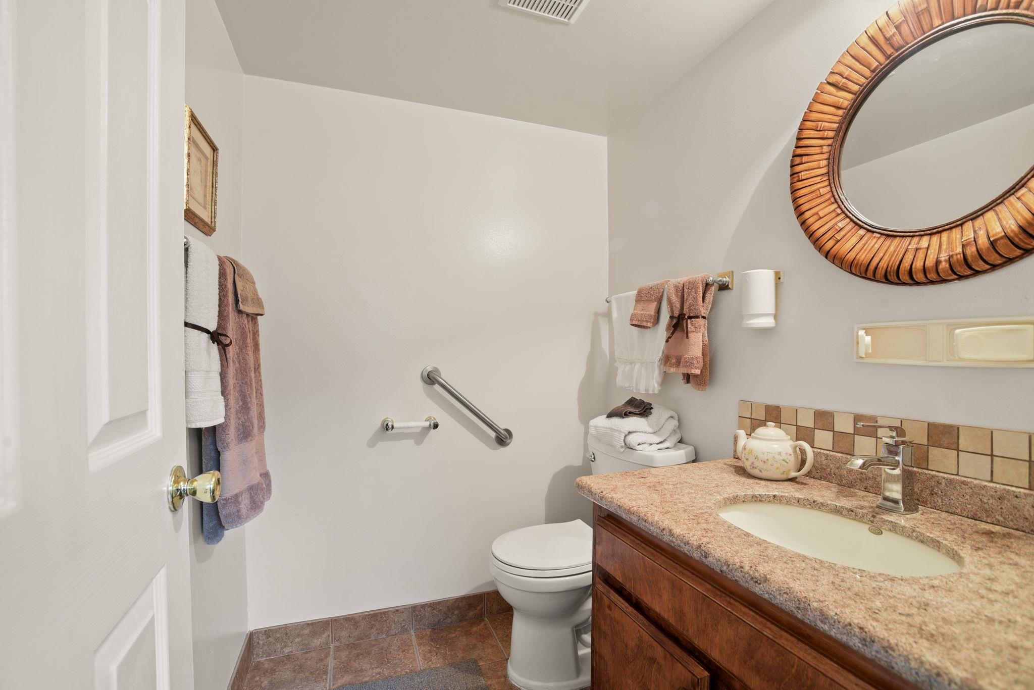 Detail Gallery Image 36 of 53 For 136 Marco Ln, Vacaville,  CA 95688 - 4 Beds | 2/1 Baths