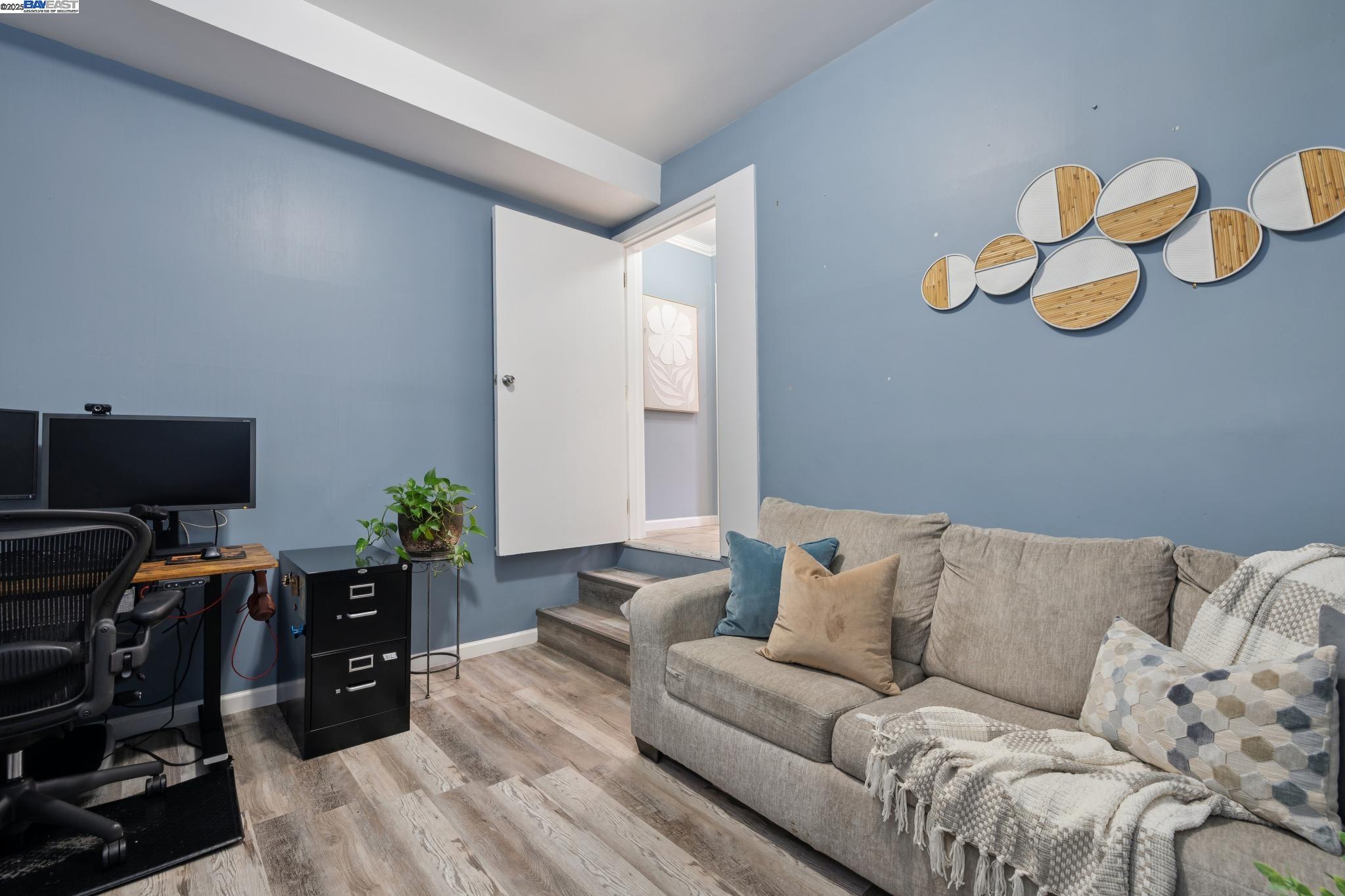 Detail Gallery Image 26 of 58 For 1815 102nd Ave, Oakland,  CA 94603 - 3 Beds | 3 Baths