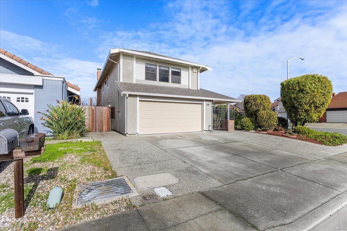 Detail Gallery Image 5 of 53 For 590 Dahlia Ct, San Leandro,  CA 94578 - 4 Beds | 3 Baths