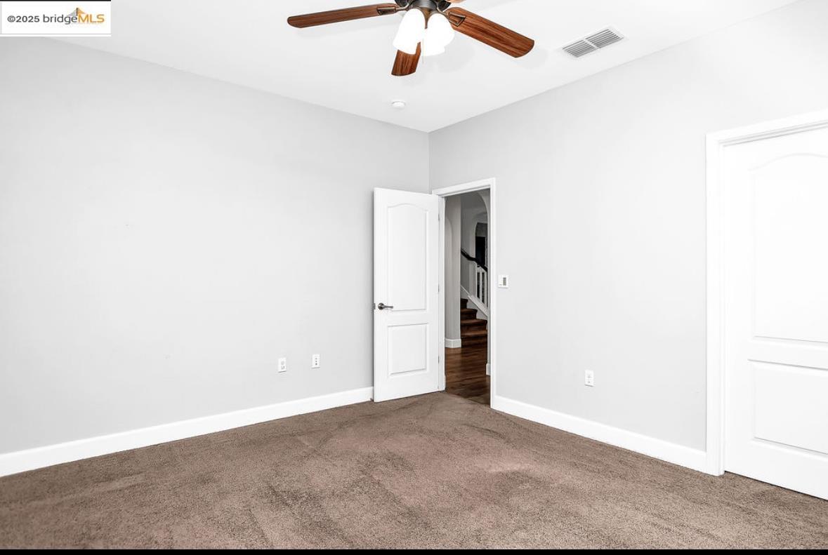 Detail Gallery Image 15 of 39 For 8461 Pinehollow Cir, Discovery Bay,  CA 94505 - 4 Beds | 3 Baths