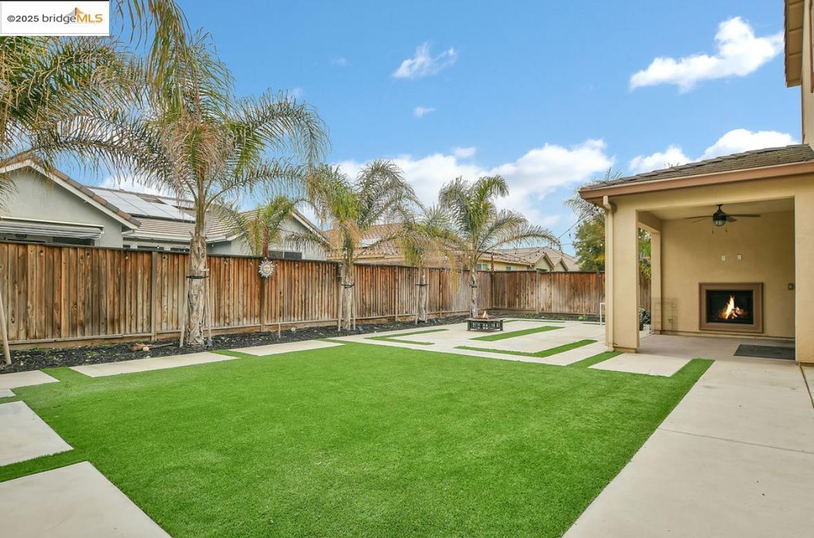 Detail Gallery Image 31 of 39 For 8461 Pinehollow Cir, Discovery Bay,  CA 94505 - 4 Beds | 3 Baths