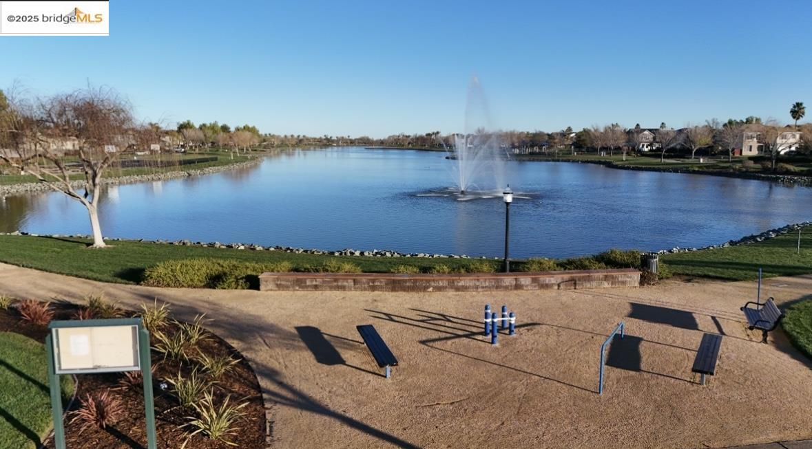 Detail Gallery Image 35 of 39 For 8461 Pinehollow Cir, Discovery Bay,  CA 94505 - 4 Beds | 3 Baths