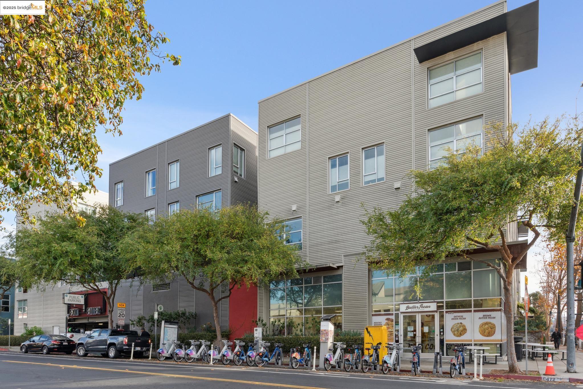 Front Image Thumbnail for EB41119346