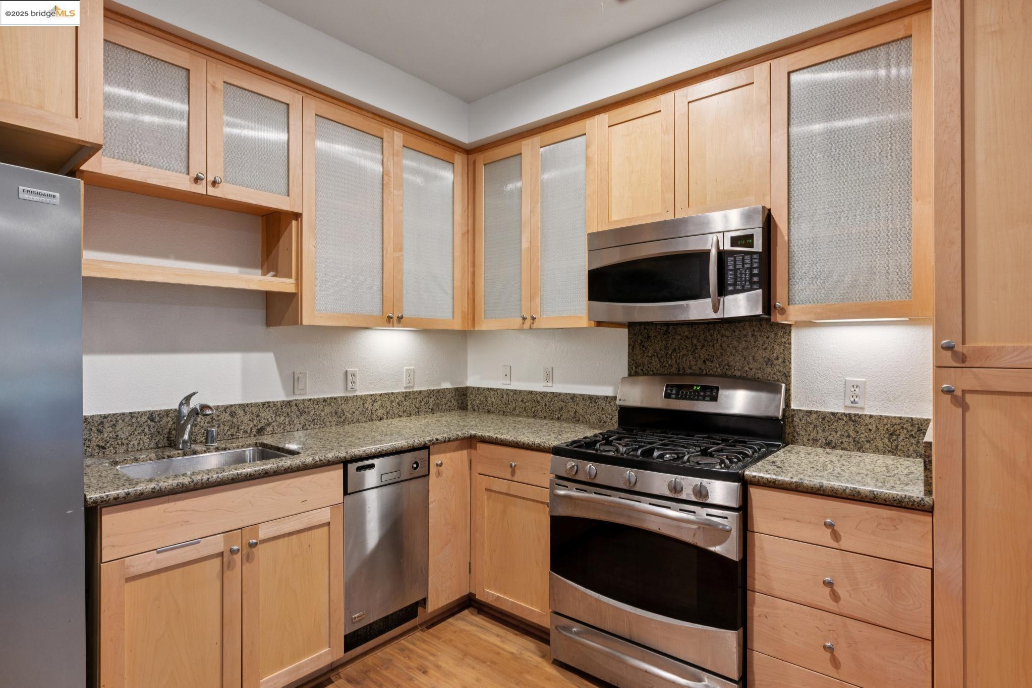 Detail Gallery Image 13 of 22 For 6466 Hollis Street #248,  Emeryville,  CA 94608 - 1 Beds | 1 Baths