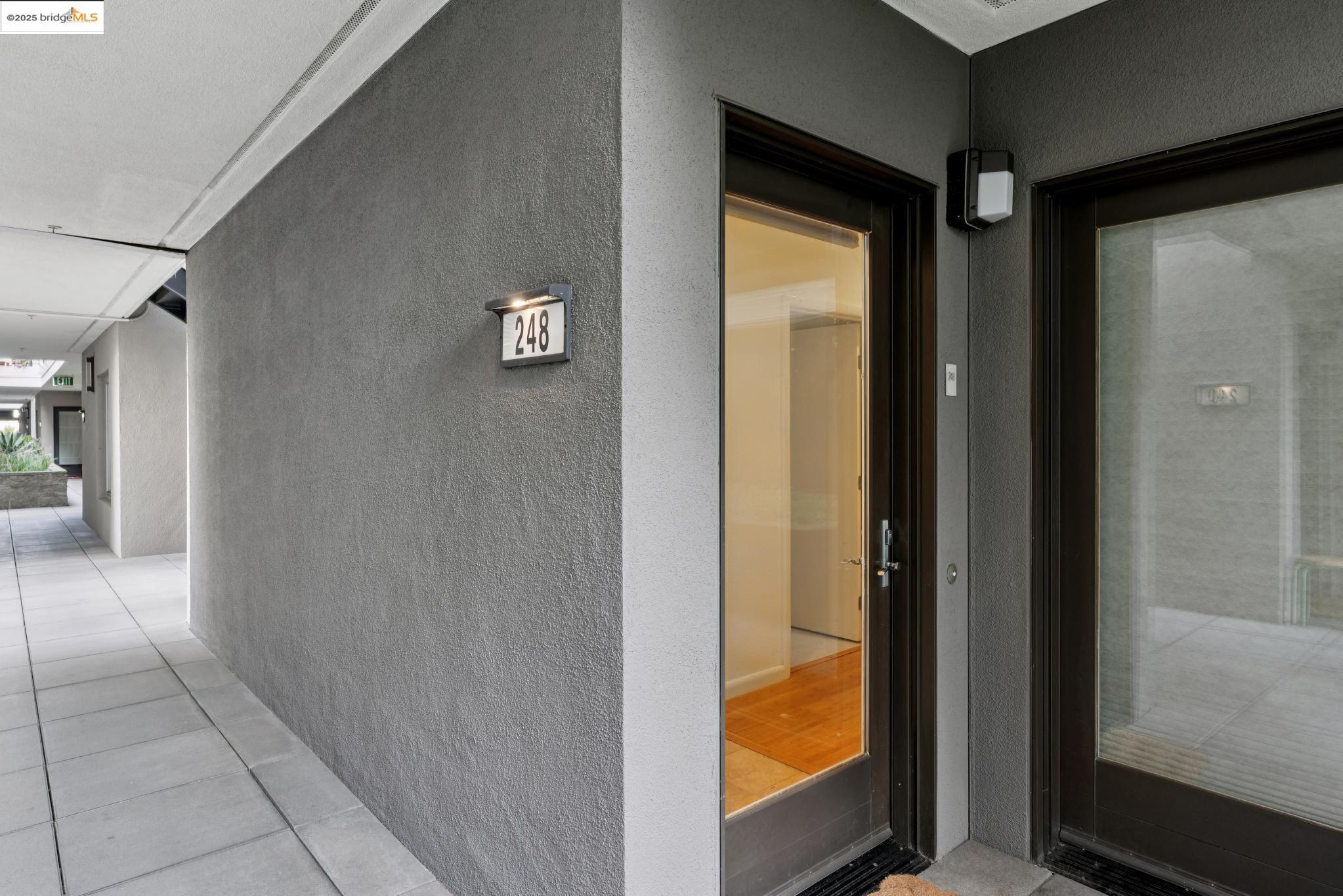 Detail Gallery Image 6 of 22 For 6466 Hollis Street #248,  Emeryville,  CA 94608 - 1 Beds | 1 Baths