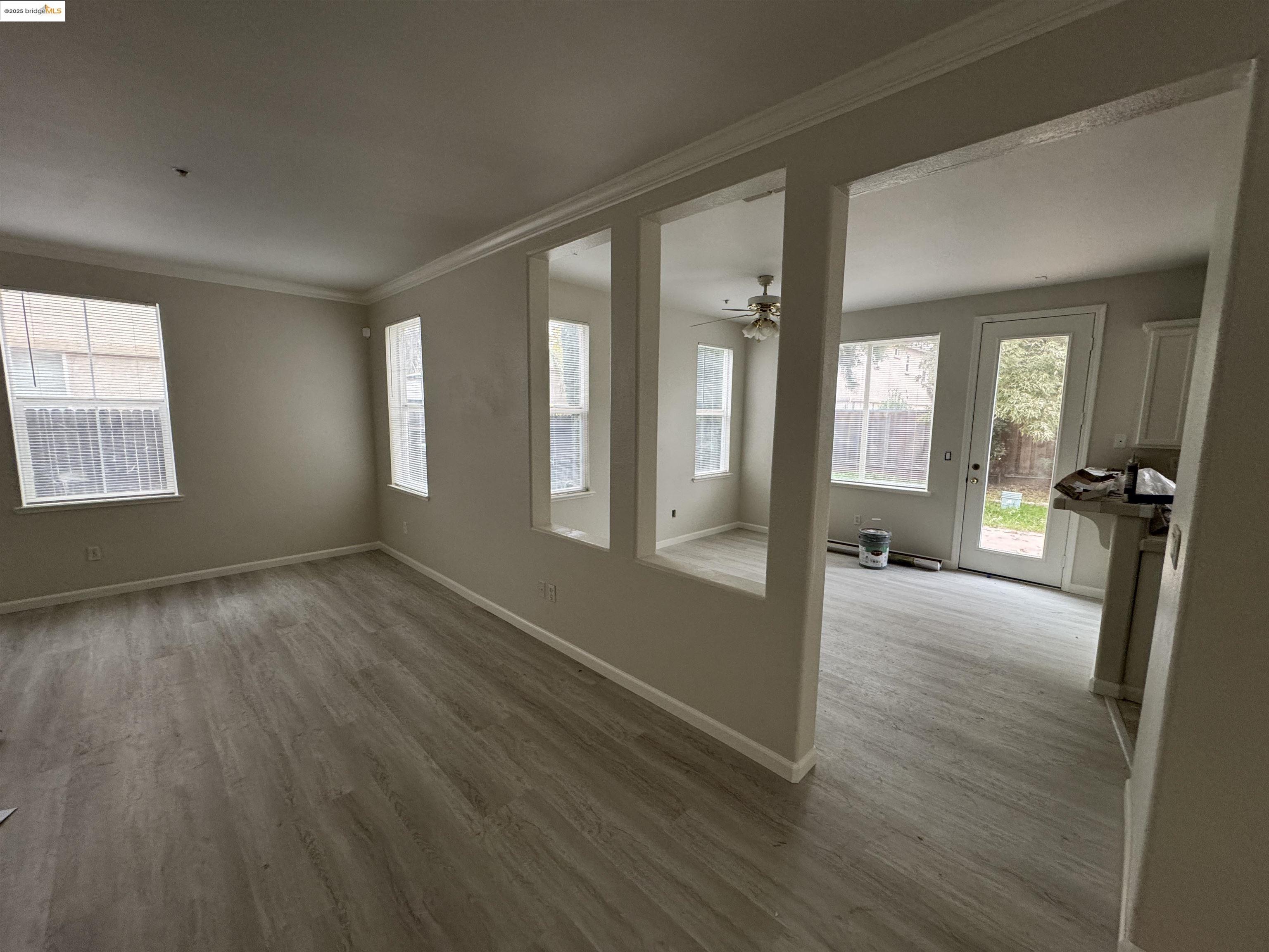 Detail Gallery Image 4 of 15 For 68 Lexington Ct, Brentwood,  CA 94513-4469 - 5 Beds | 2/1 Baths