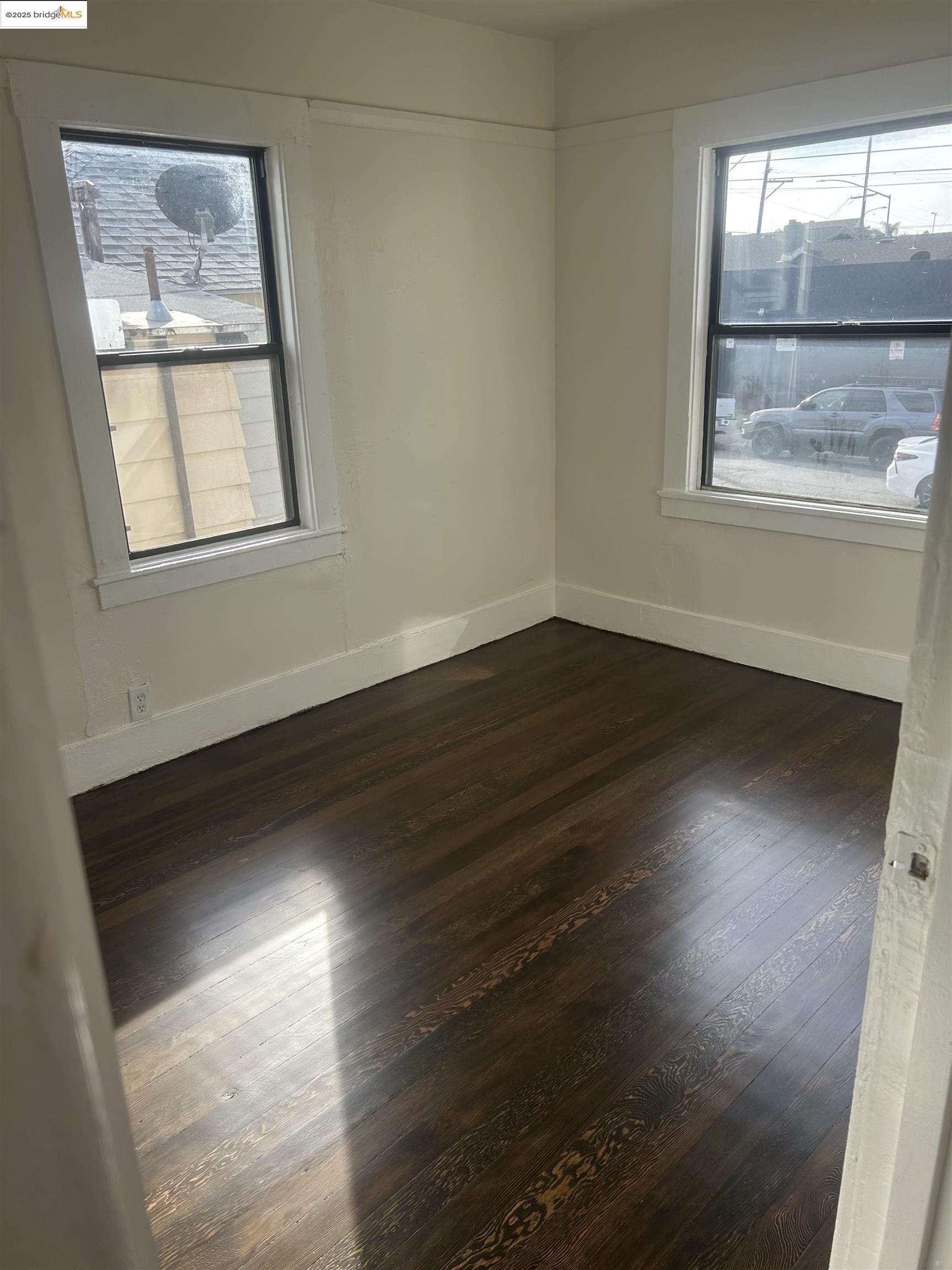 Detail Gallery Image 9 of 15 For 2618 E 20th St, Oakland,  CA 94601 - 3 Beds | 1 Baths