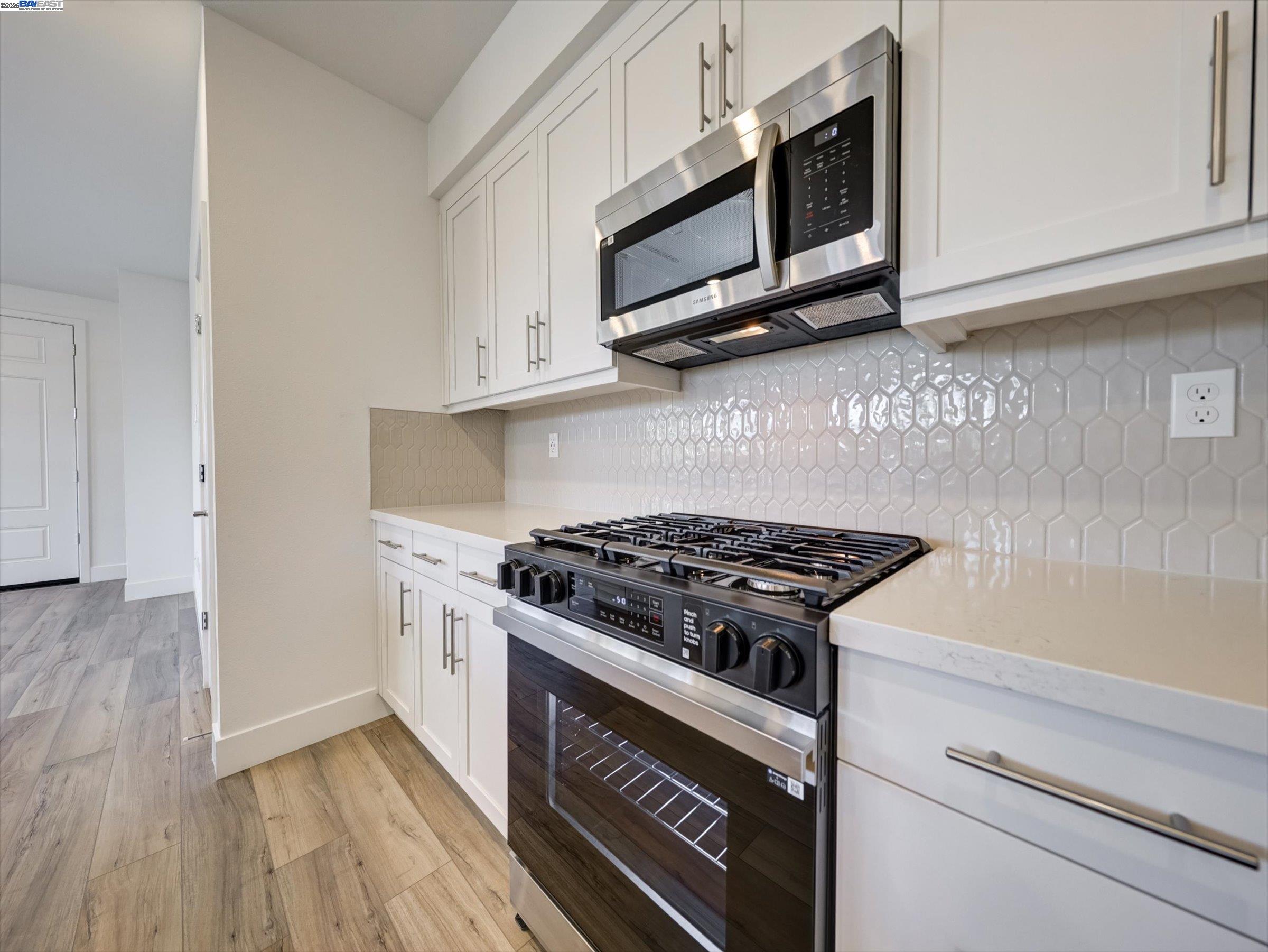 Detail Gallery Image 7 of 15 For 159 Quiancy Terrance, Fremont,  CA 94536 - 4 Beds | 3 Baths