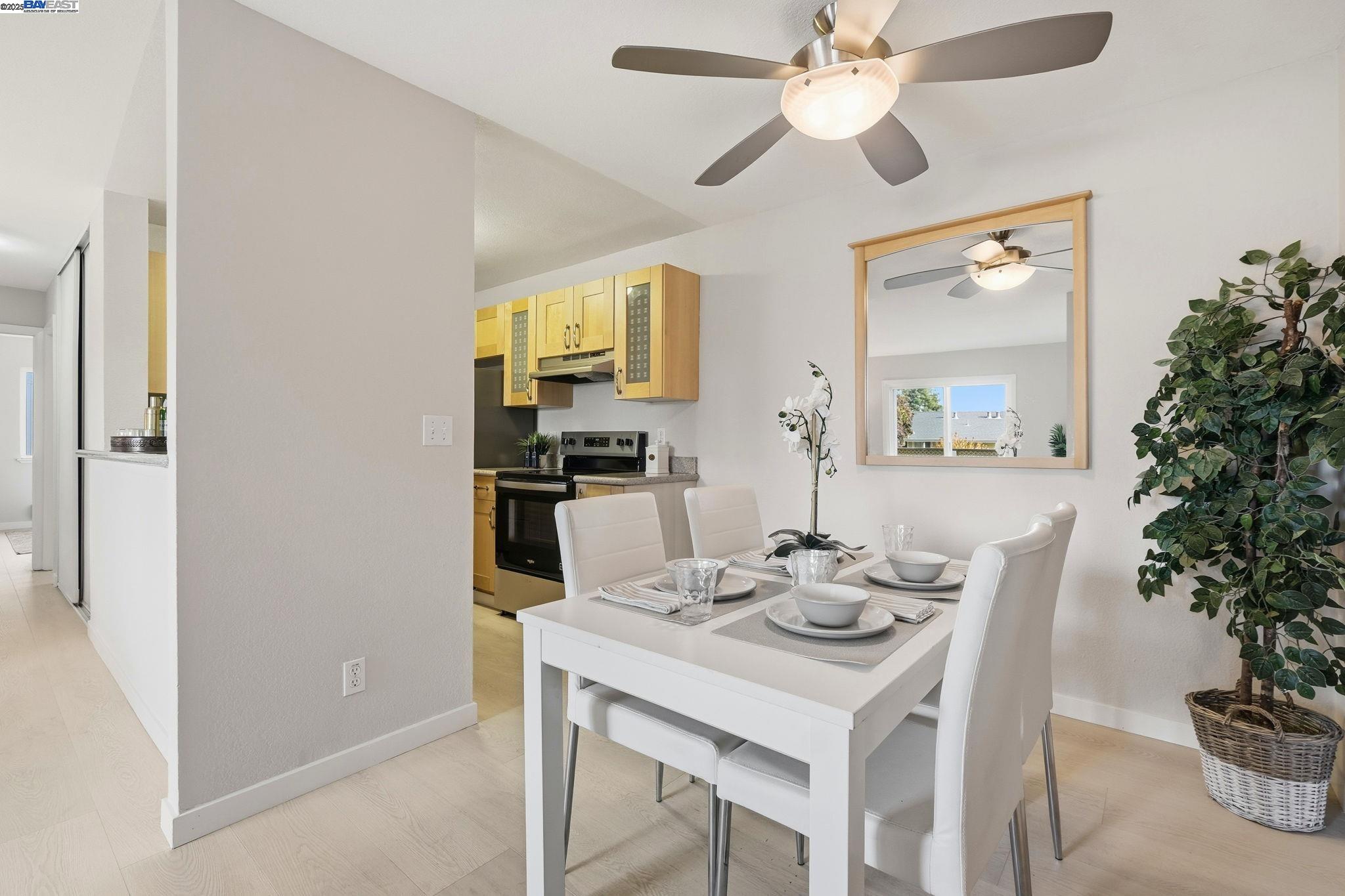 Detail Gallery Image 15 of 32 For 4064 Abbey Ter #217,  Fremont,  CA 94536 - 2 Beds | 1 Baths