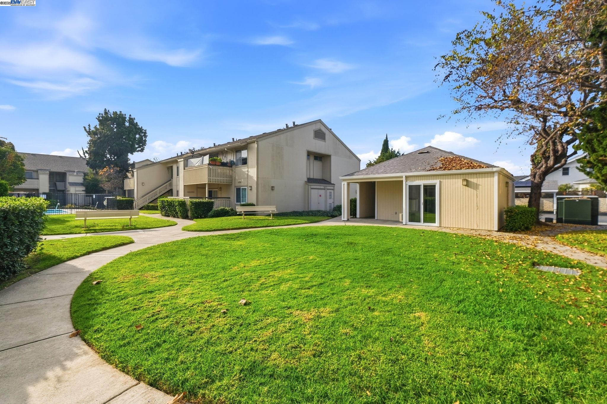 Detail Gallery Image 28 of 32 For 4064 Abbey Ter #217,  Fremont,  CA 94536 - 2 Beds | 1 Baths