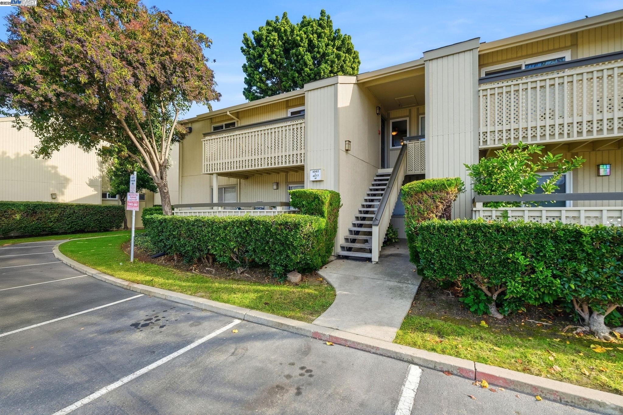 Detail Gallery Image 4 of 32 For 4064 Abbey Ter #217,  Fremont,  CA 94536 - 2 Beds | 1 Baths