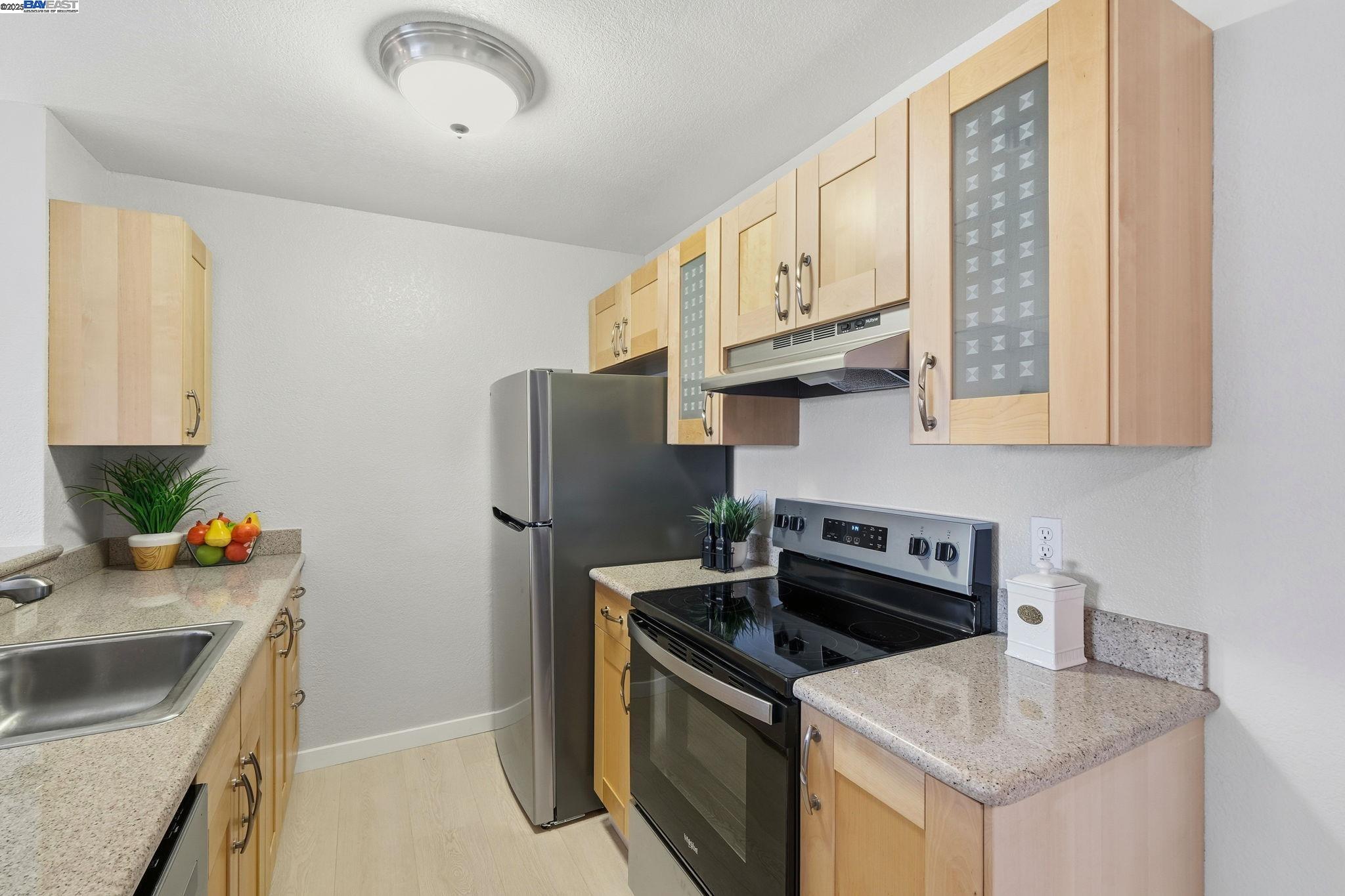 Detail Gallery Image 10 of 32 For 4064 Abbey Ter #217,  Fremont,  CA 94536 - 2 Beds | 1 Baths