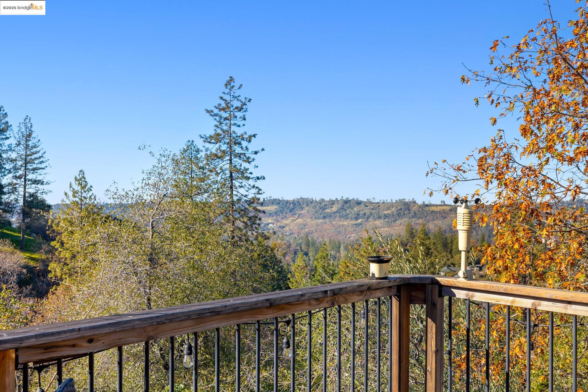 Detail Gallery Image 31 of 50 For 20330 Westview Dr, Tuolumne,  CA 95379 - 4 Beds | 2 Baths