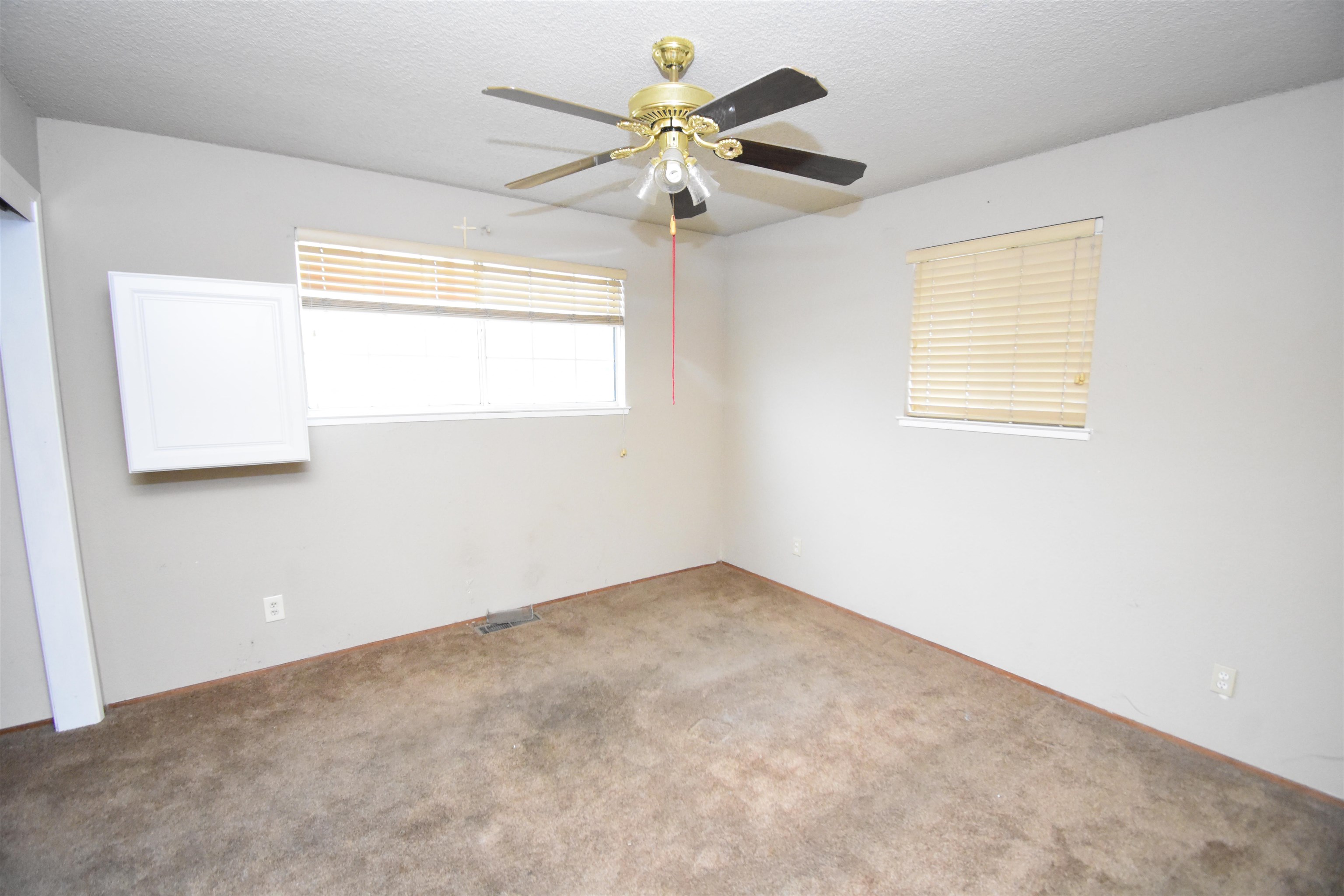 Detail Gallery Image 12 of 25 For 123 S Washington Ave, Manteca,  CA 95336 - 3 Beds | 3 Baths