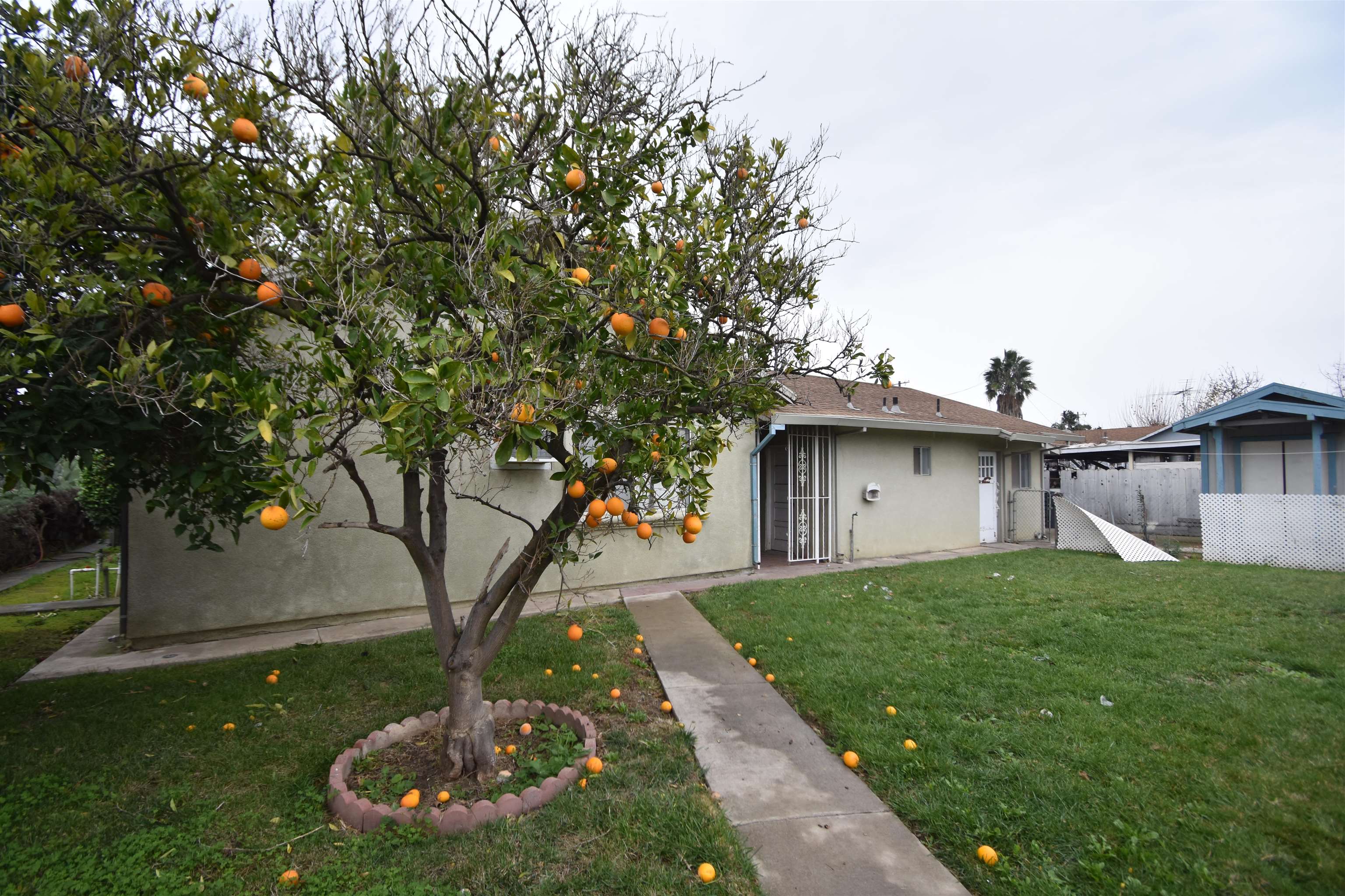 Detail Gallery Image 18 of 25 For 123 S Washington Ave, Manteca,  CA 95336 - 3 Beds | 3 Baths