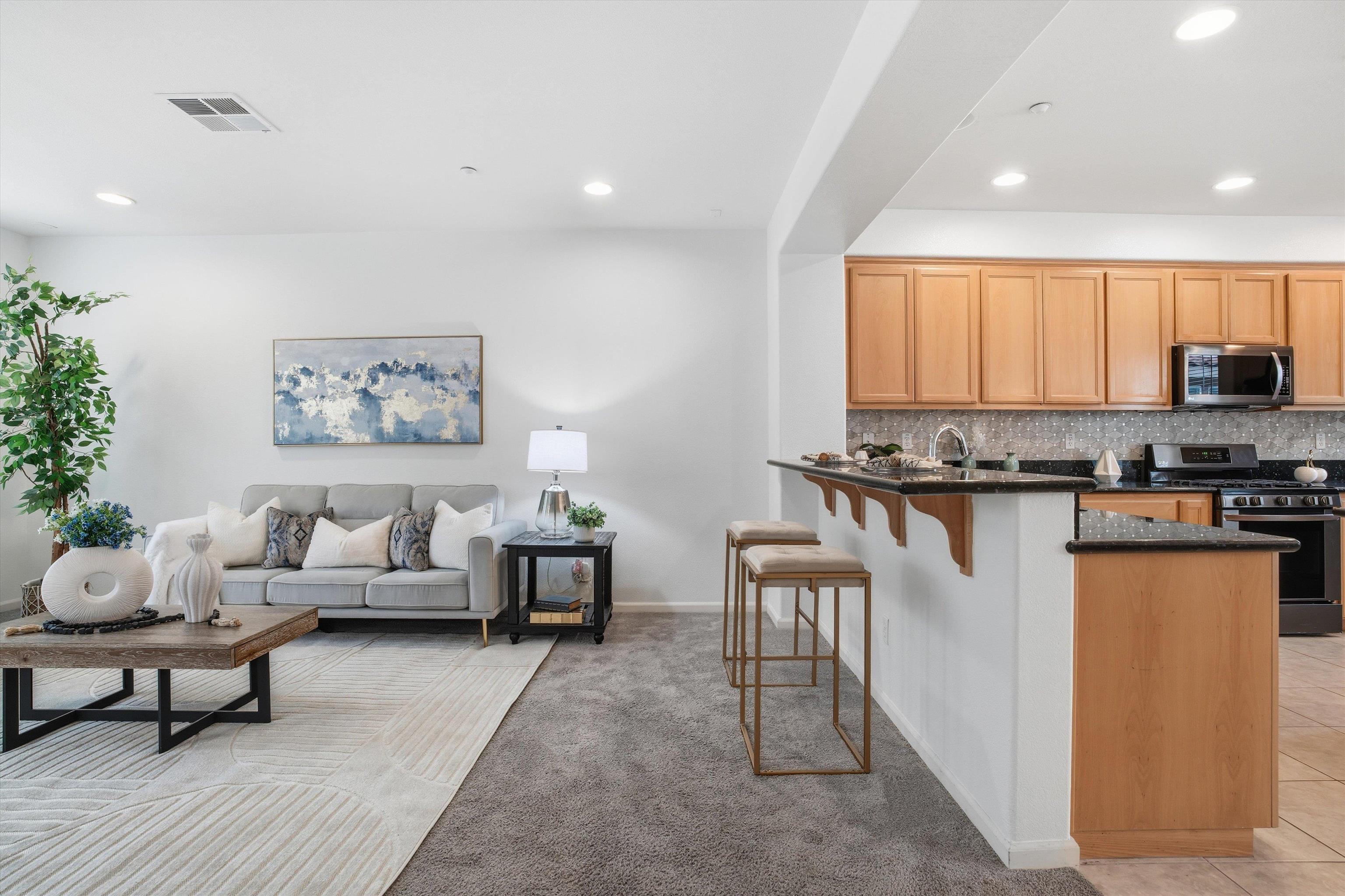 Photo #8: 41119364 Listing: Photo #8