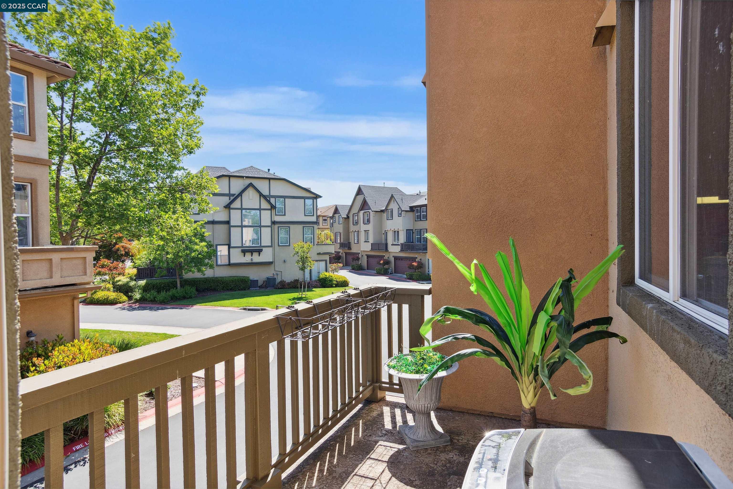 Detail Gallery Image 19 of 47 For 2073 Watermill Rd, San Ramon,  CA 94582 - 3 Beds | 2/1 Baths