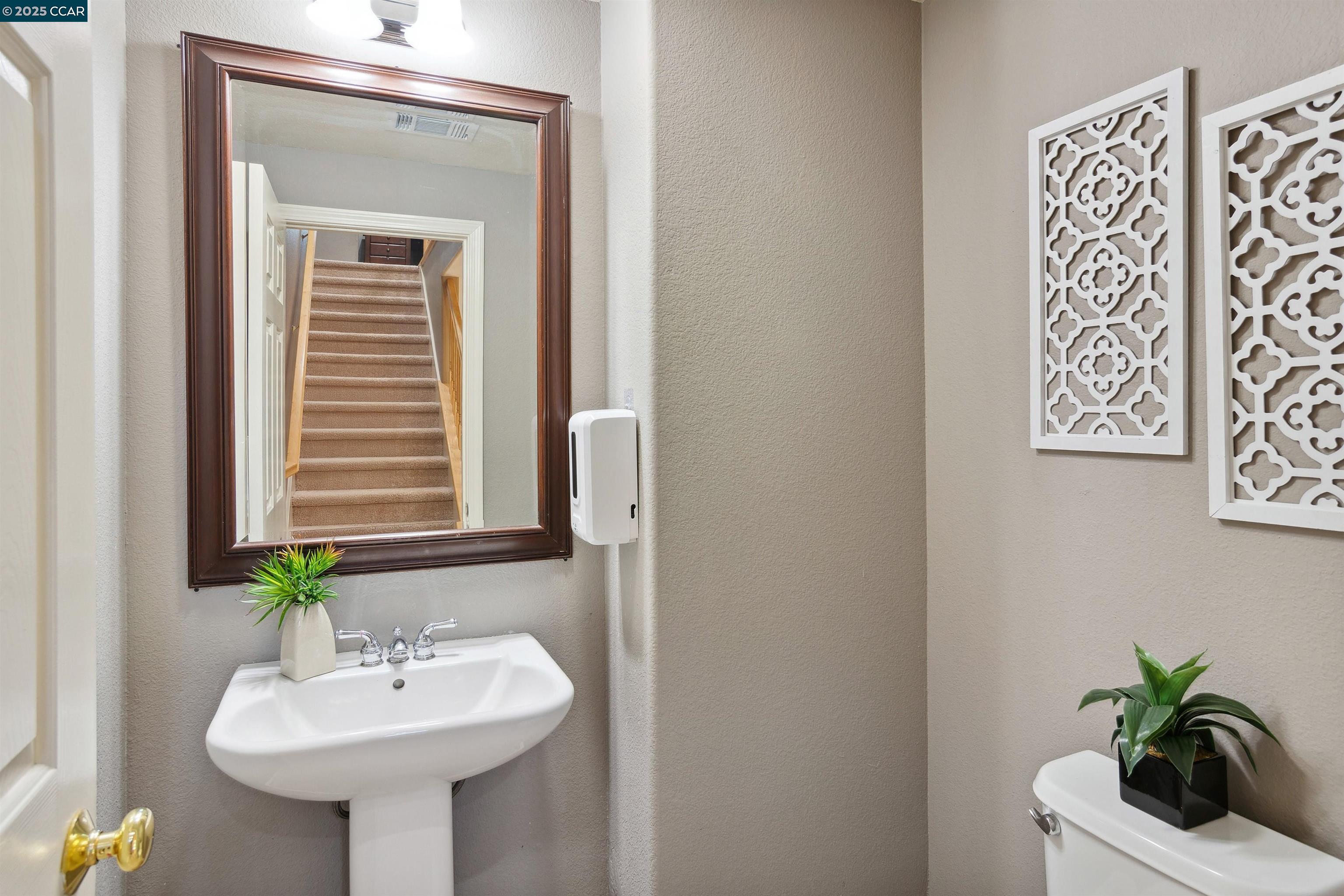 Detail Gallery Image 31 of 47 For 2073 Watermill Rd, San Ramon,  CA 94582 - 3 Beds | 2/1 Baths