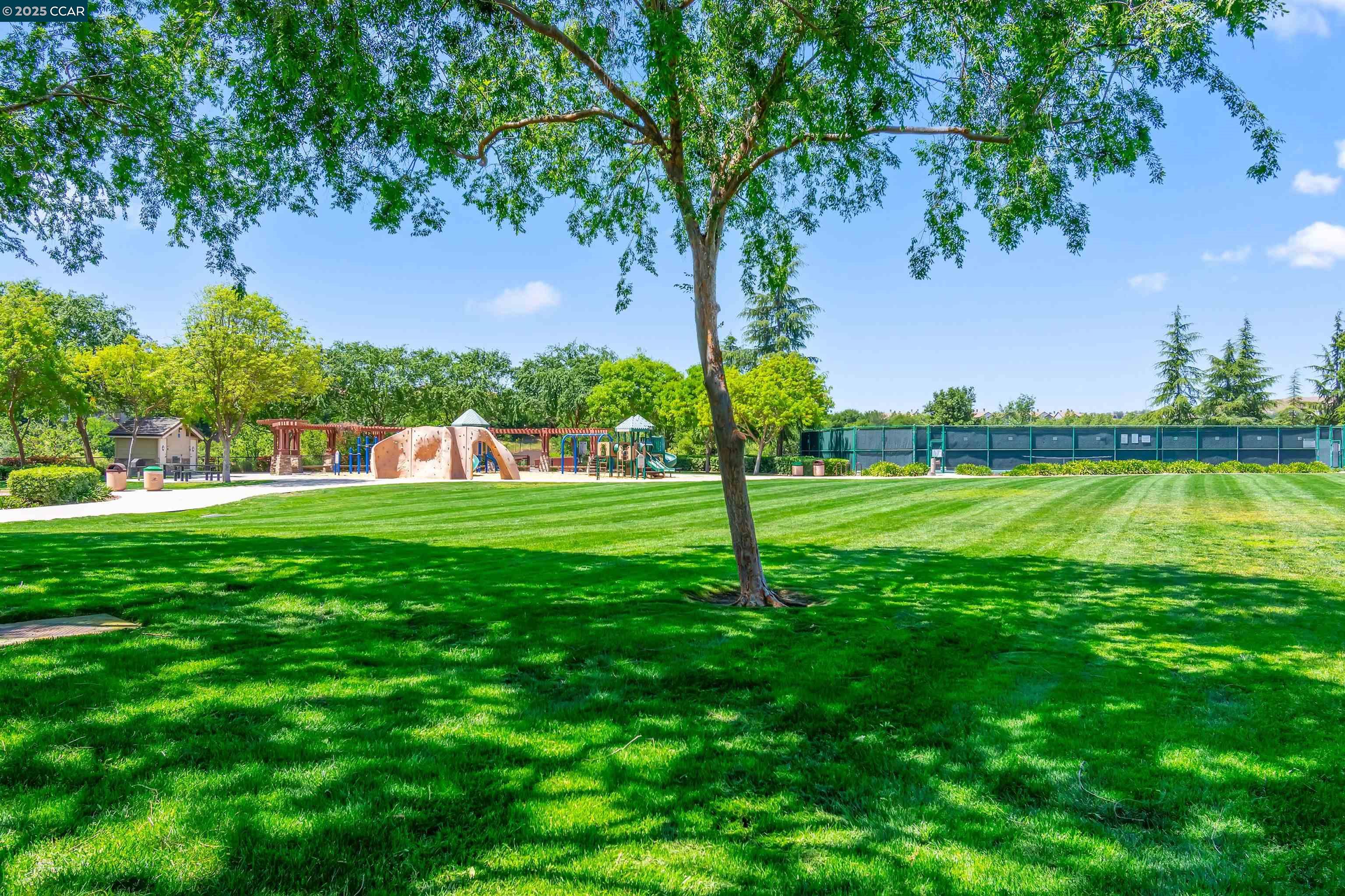 Detail Gallery Image 38 of 47 For 2073 Watermill Rd, San Ramon,  CA 94582 - 3 Beds | 2/1 Baths