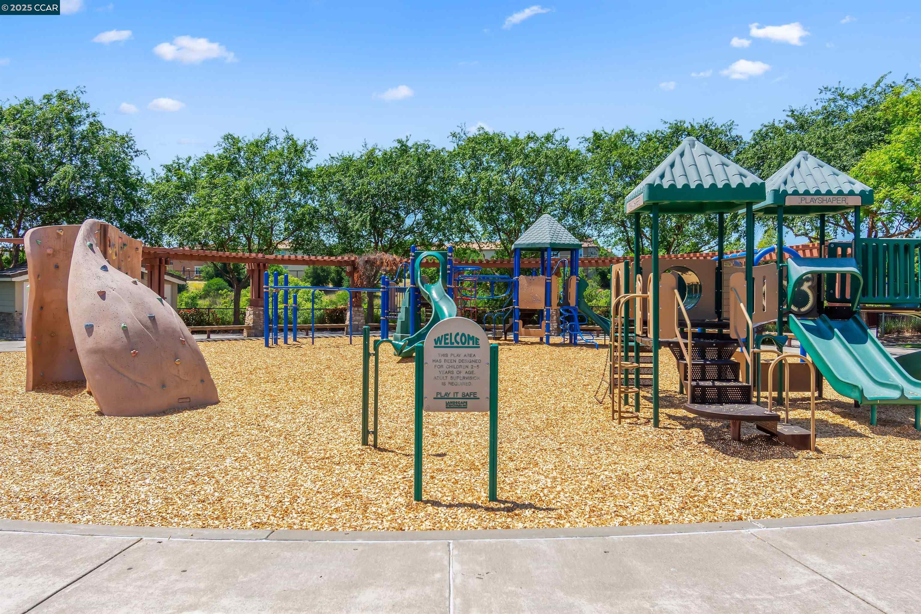 Detail Gallery Image 43 of 47 For 2073 Watermill Rd, San Ramon,  CA 94582 - 3 Beds | 2/1 Baths