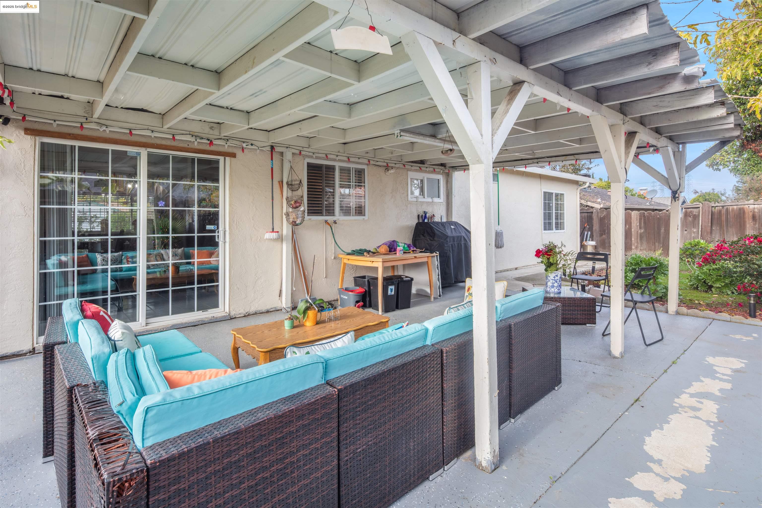 Detail Gallery Image 27 of 45 For 83 Asbury Way, Pittsburg,  CA 94565 - 3 Beds | 2 Baths