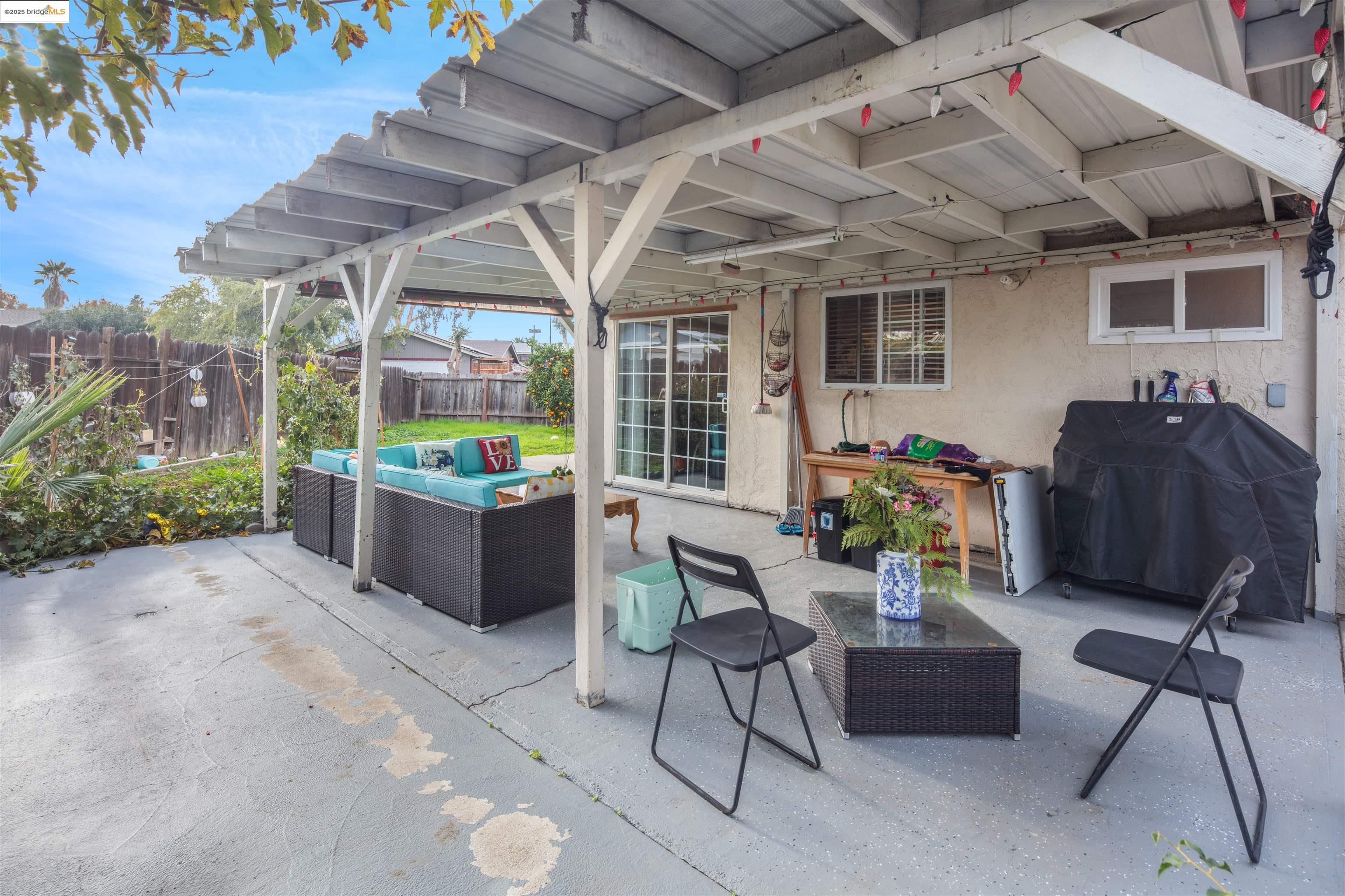 Detail Gallery Image 30 of 45 For 83 Asbury Way, Pittsburg,  CA 94565 - 3 Beds | 2 Baths