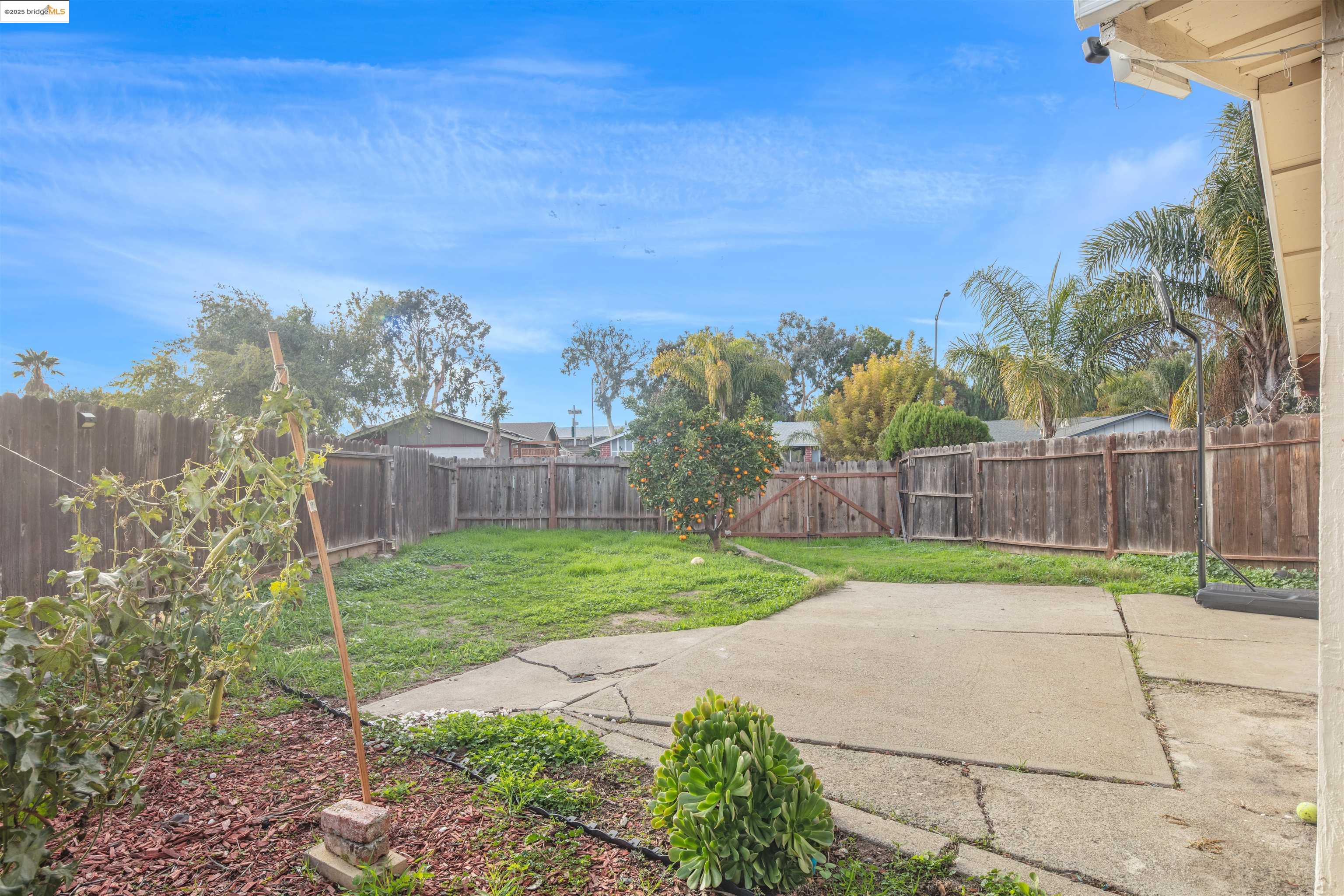 Detail Gallery Image 31 of 45 For 83 Asbury Way, Pittsburg,  CA 94565 - 3 Beds | 2 Baths