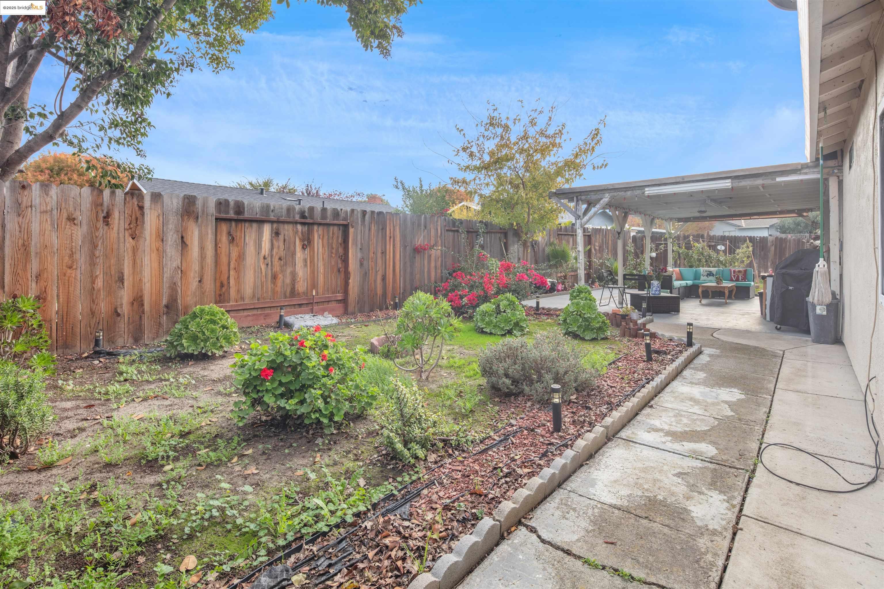 Detail Gallery Image 35 of 45 For 83 Asbury Way, Pittsburg,  CA 94565 - 3 Beds | 2 Baths