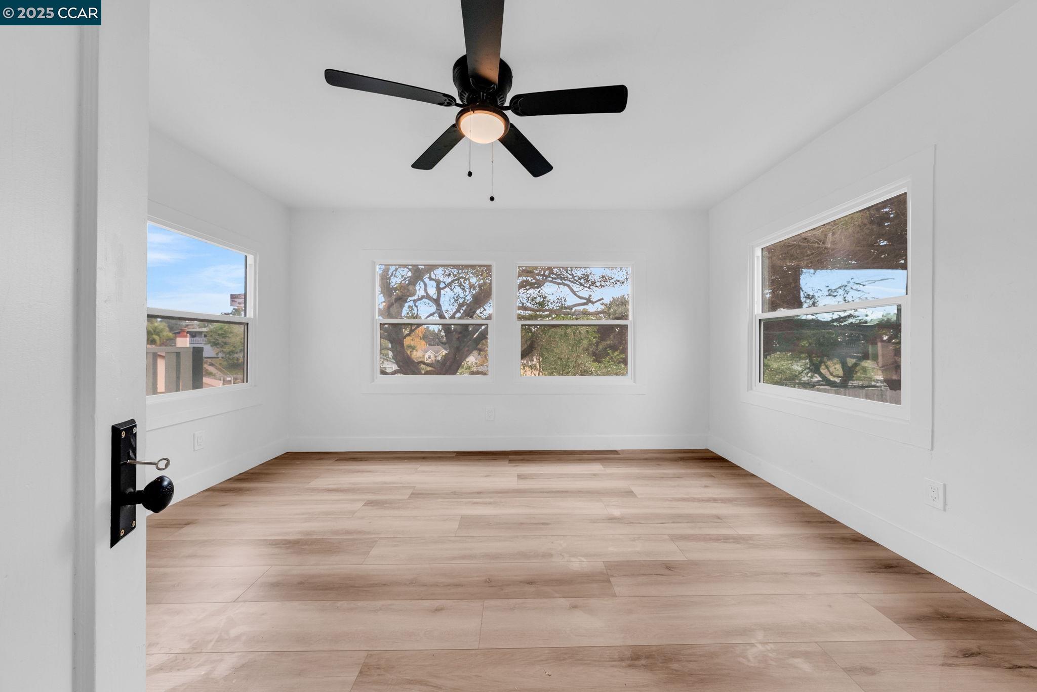 Detail Gallery Image 32 of 53 For 2699 Vale Rd, San Pablo,  CA 94806 - 3 Beds | 2 Baths