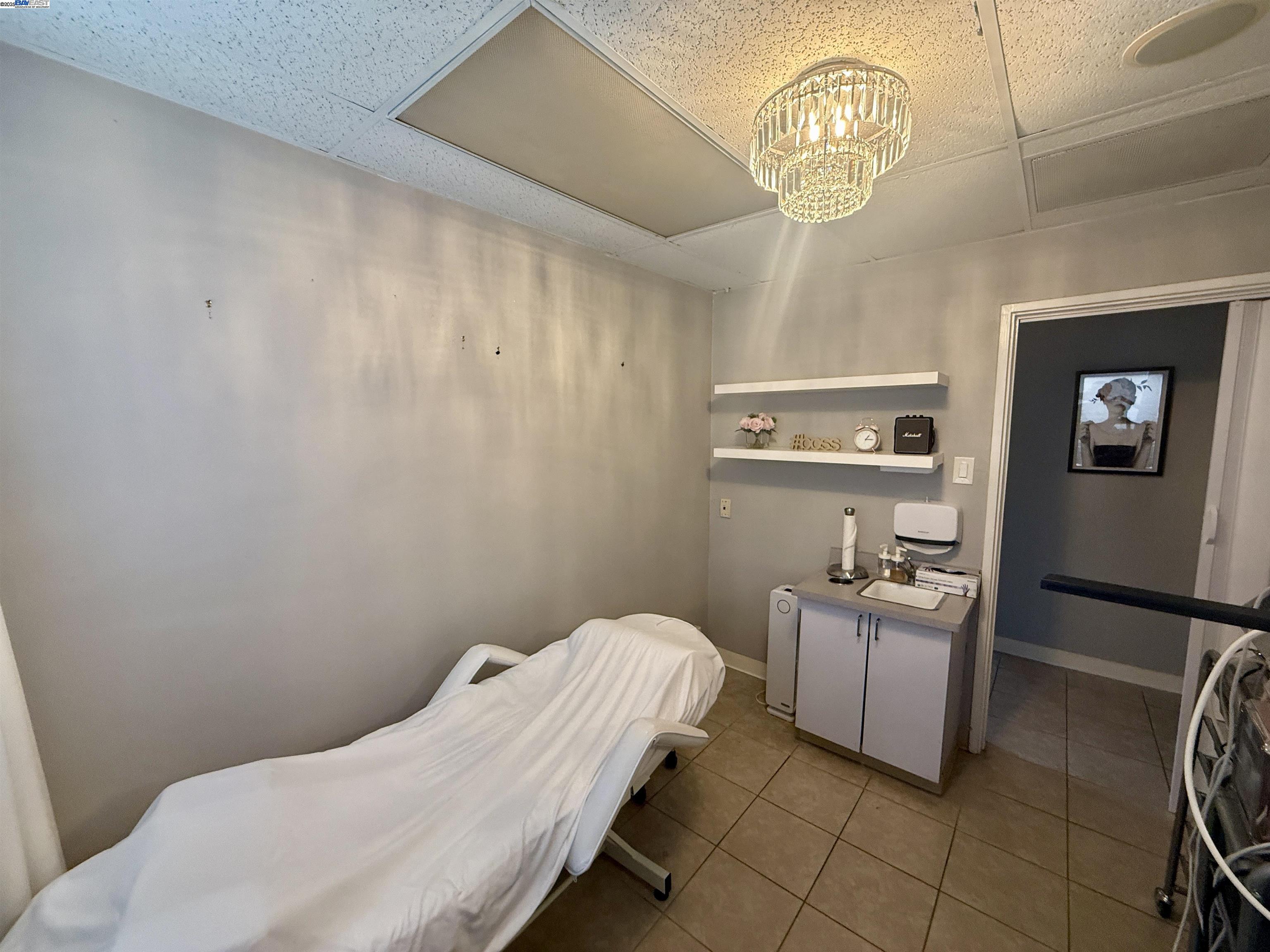 Detail Gallery Image 11 of 25 For 2545 East Ave, Livermore,  CA 94550-4736 - – Beds | – Baths