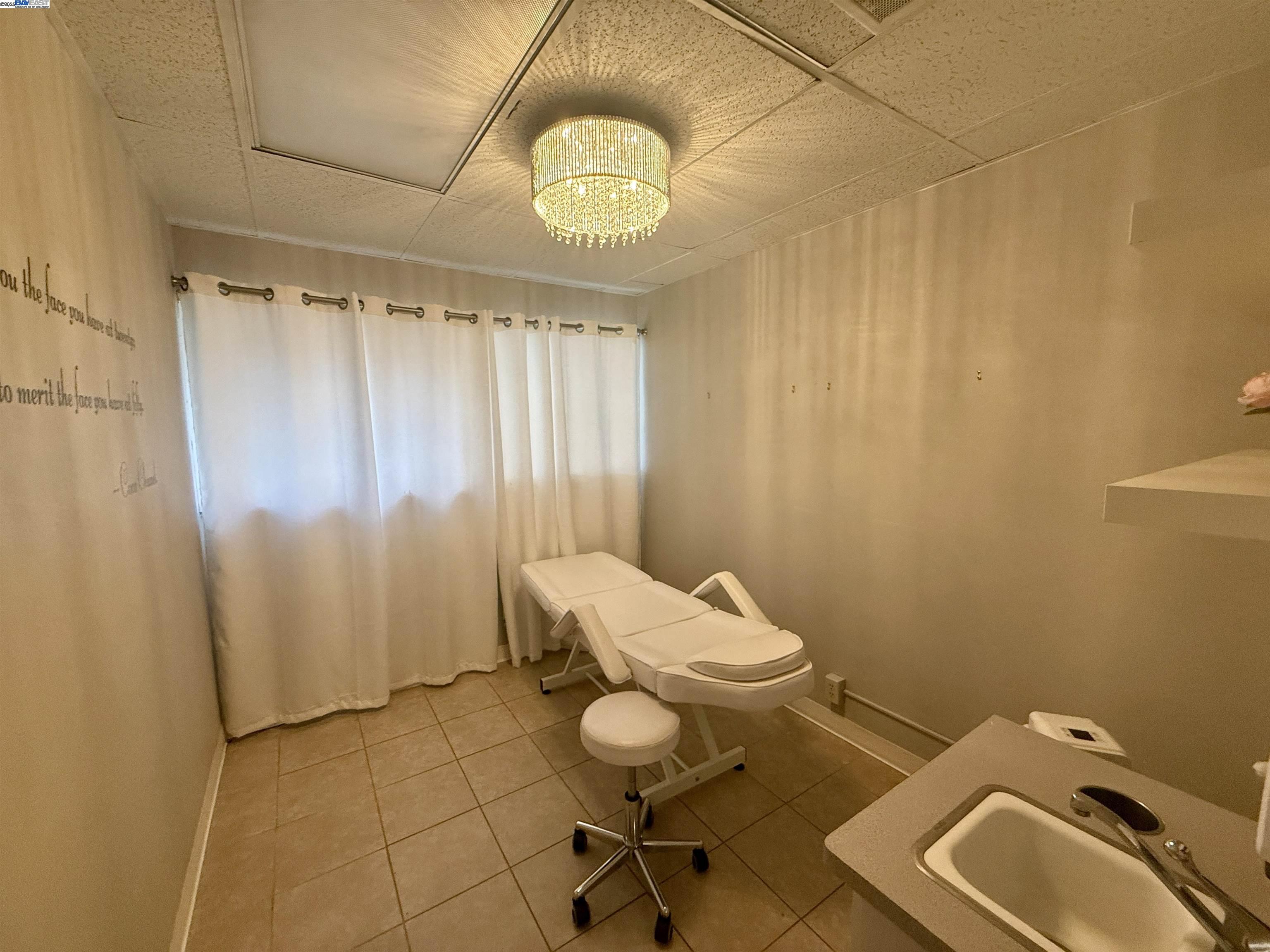 Detail Gallery Image 14 of 25 For 2545 East Ave, Livermore,  CA 94550-4736 - – Beds | – Baths