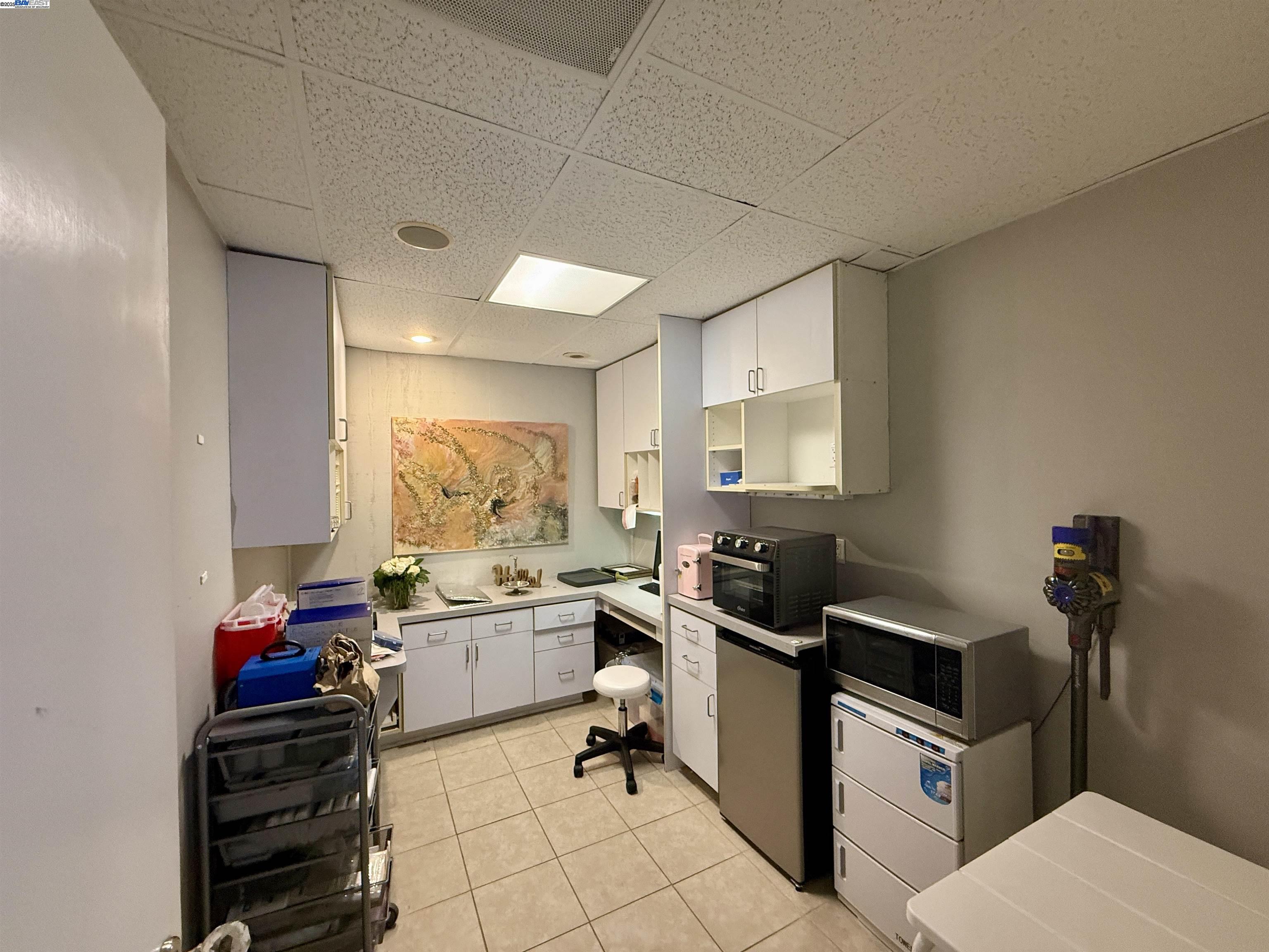 Detail Gallery Image 16 of 25 For 2545 East Ave, Livermore,  CA 94550-4736 - – Beds | – Baths