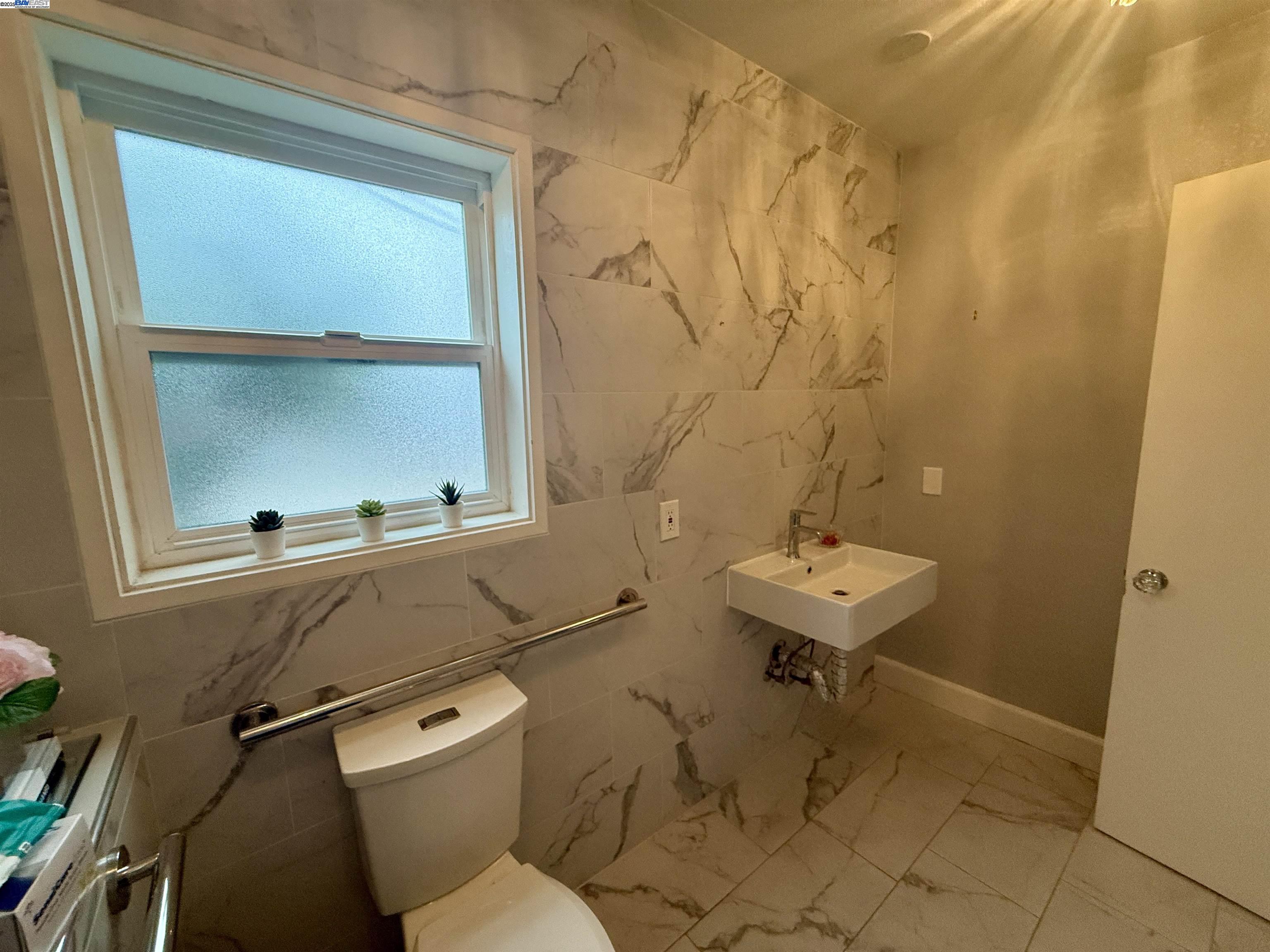 Detail Gallery Image 20 of 25 For 2545 East Ave, Livermore,  CA 94550-4736 - – Beds | – Baths