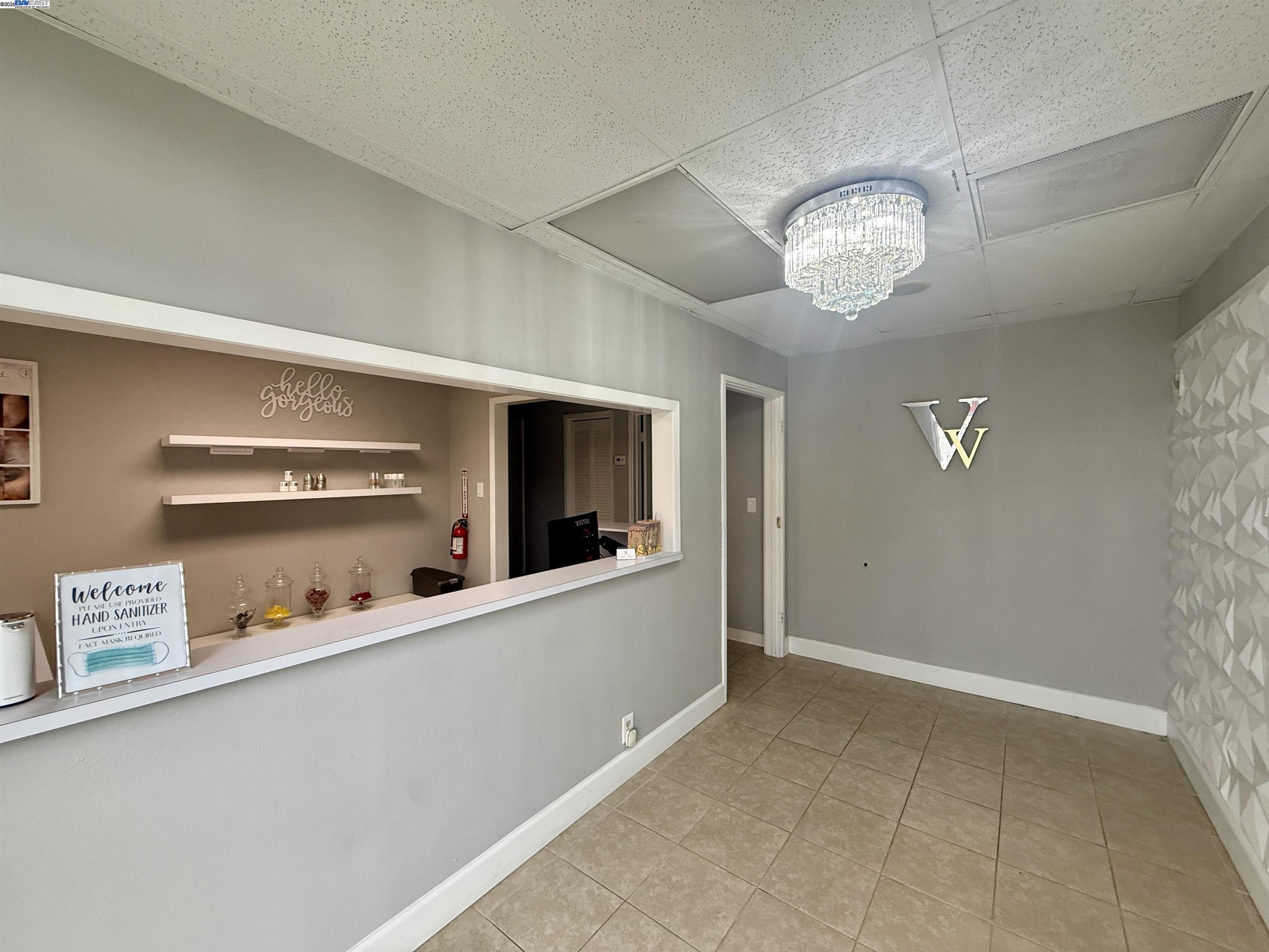 Detail Gallery Image 4 of 25 For 2545 East Ave, Livermore,  CA 94550-4736 - – Beds | – Baths